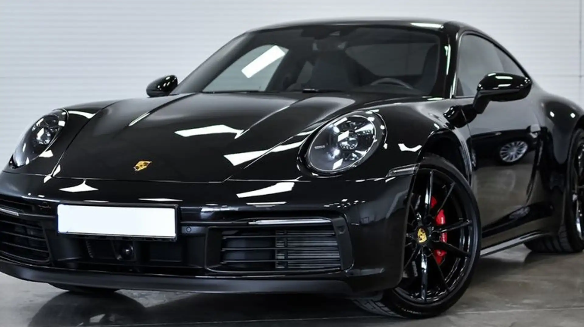 Porsche 992 Carrera 4S Coupé PDK Negro - 1