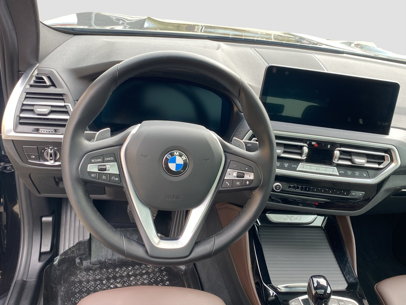 BMW X4 xDrive30d Aut. AHK Navi SD SpurAss LED AUT — photo 12