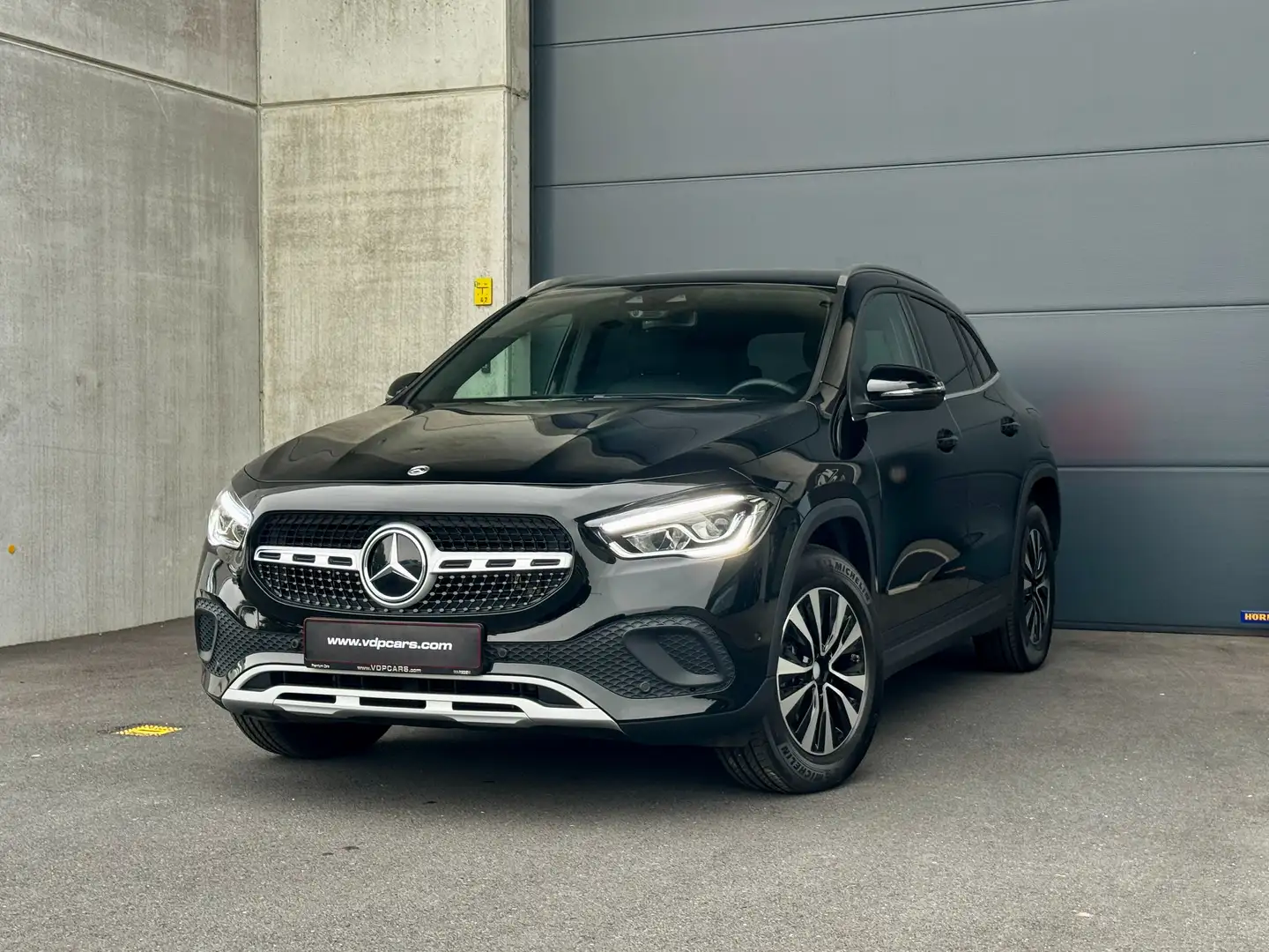 Mercedes-Benz GLA 250 e PROGRESSIVE LEDER MBUX CAMERA WIDESCREEN Zwart - 2
