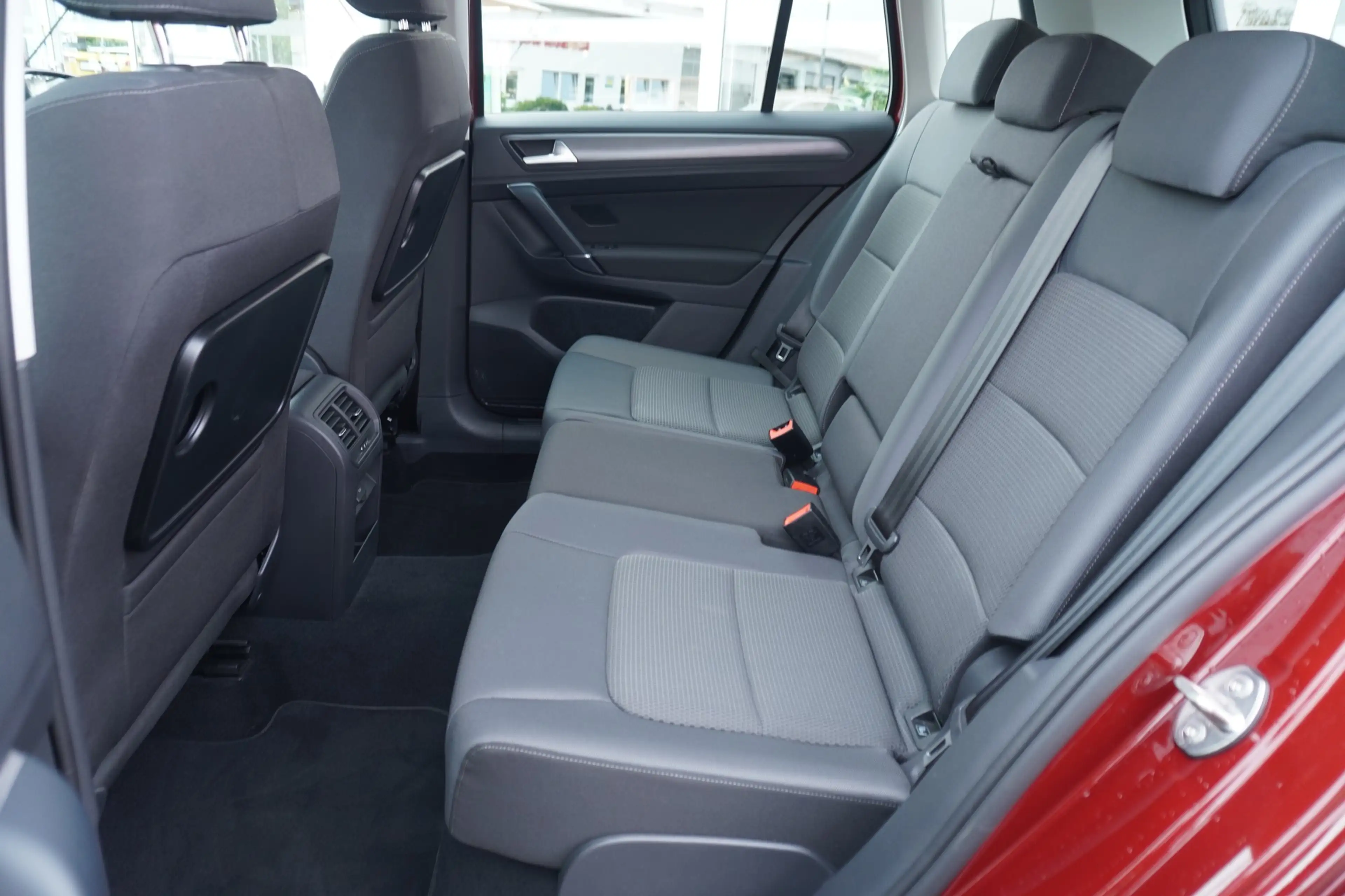 Volkswagen Golf Sportsvan 1.0 TSI Android Apple ACC — photo 12