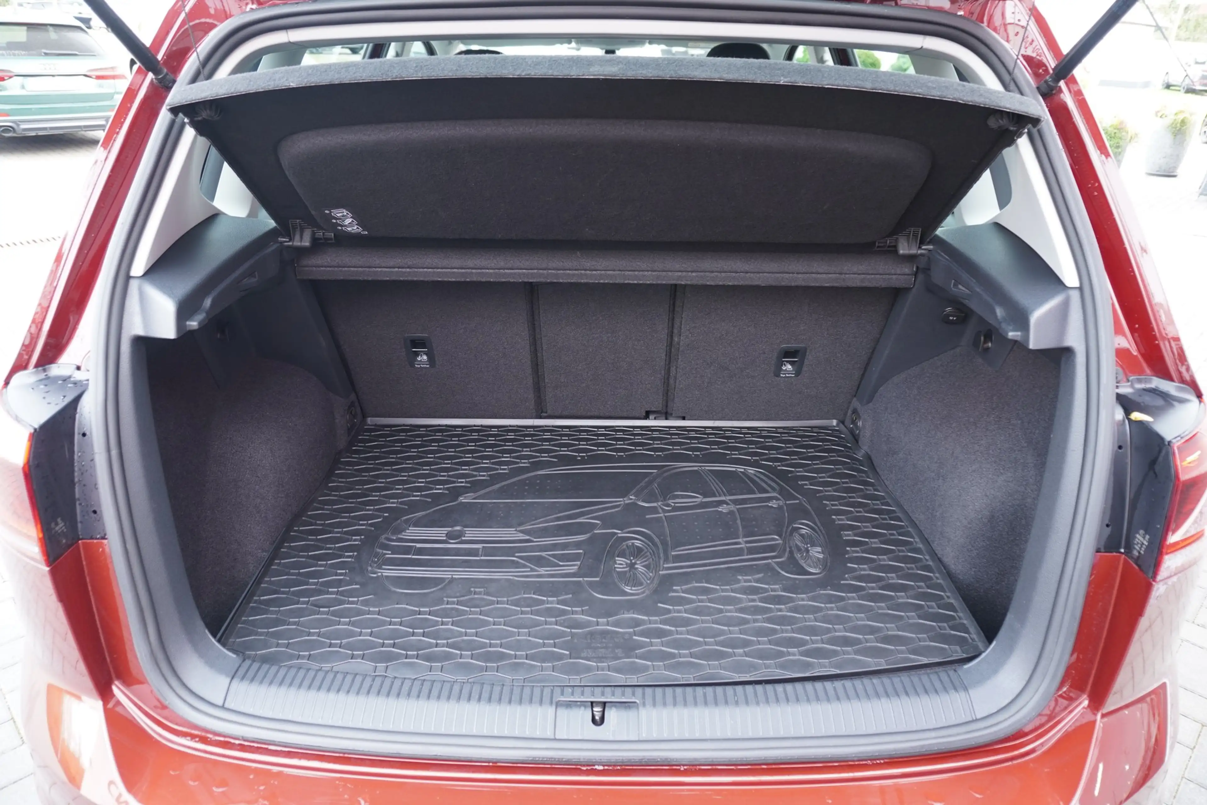 Volkswagen Golf Sportsvan 1.0 TSI Android Apple ACC — photo 13