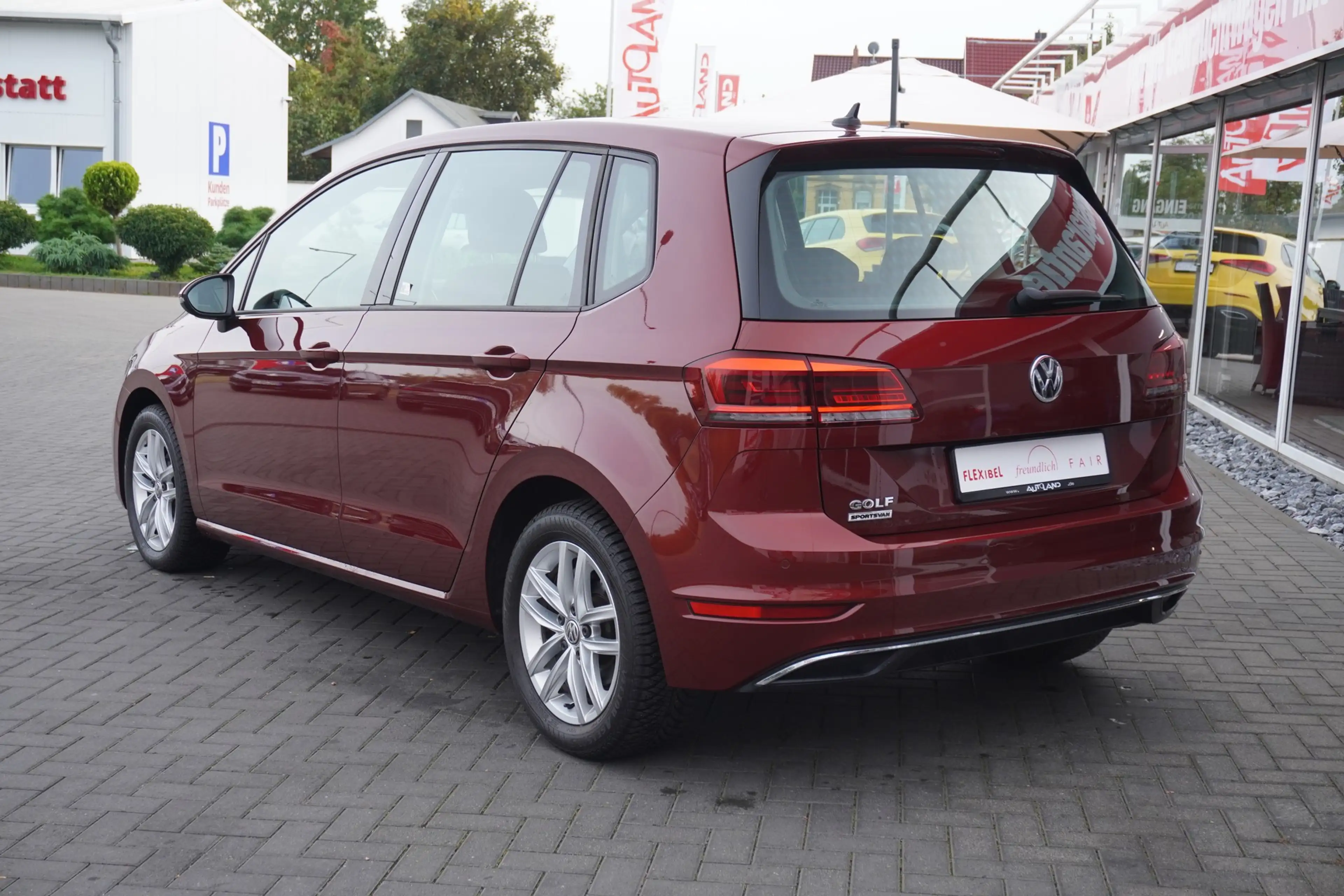 Volkswagen Golf Sportsvan 1.0 TSI Android Apple ACC — photo 6