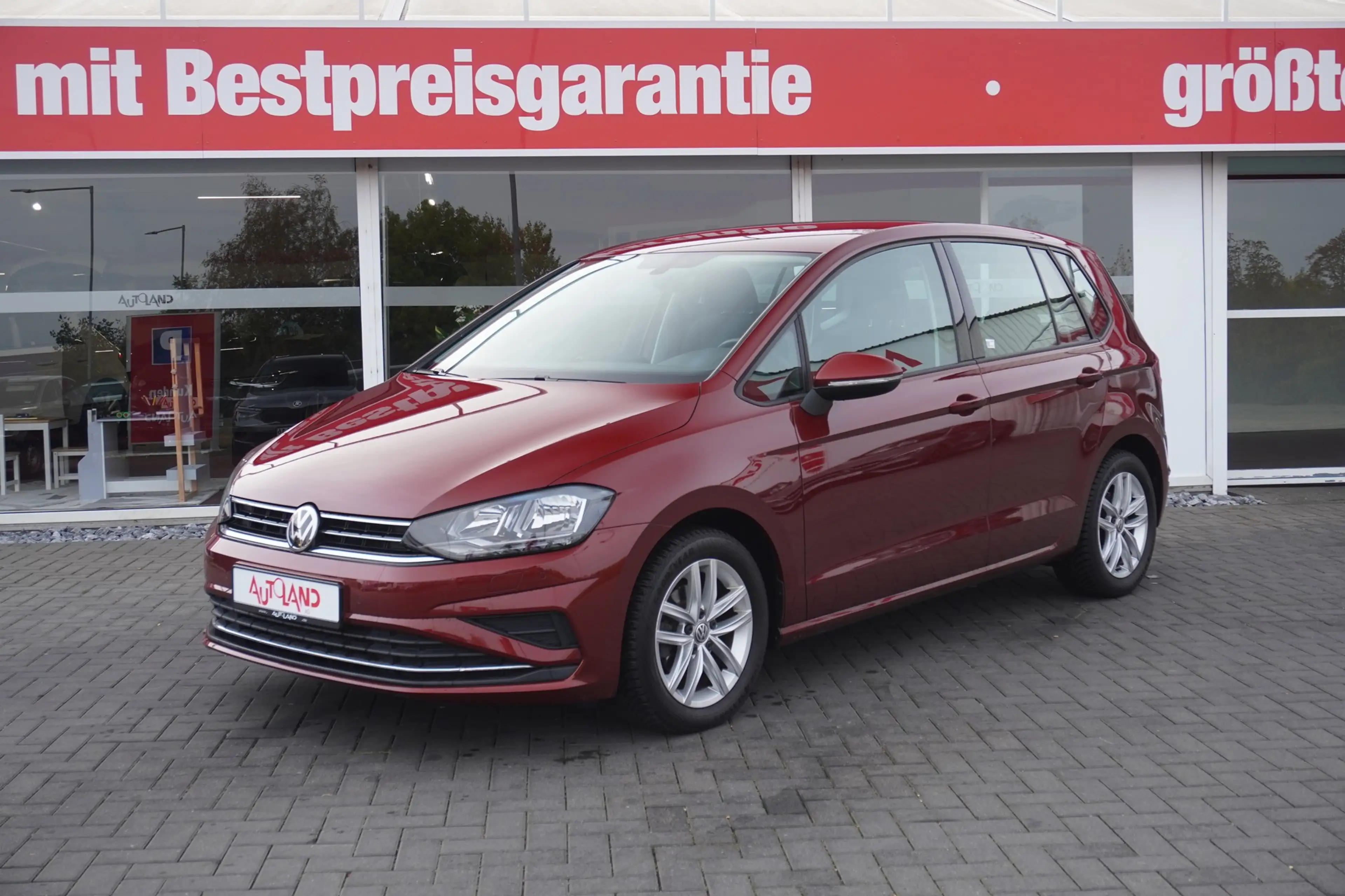 Volkswagen Golf Sportsvan 1.0 TSI Android Apple ACC — photo 2