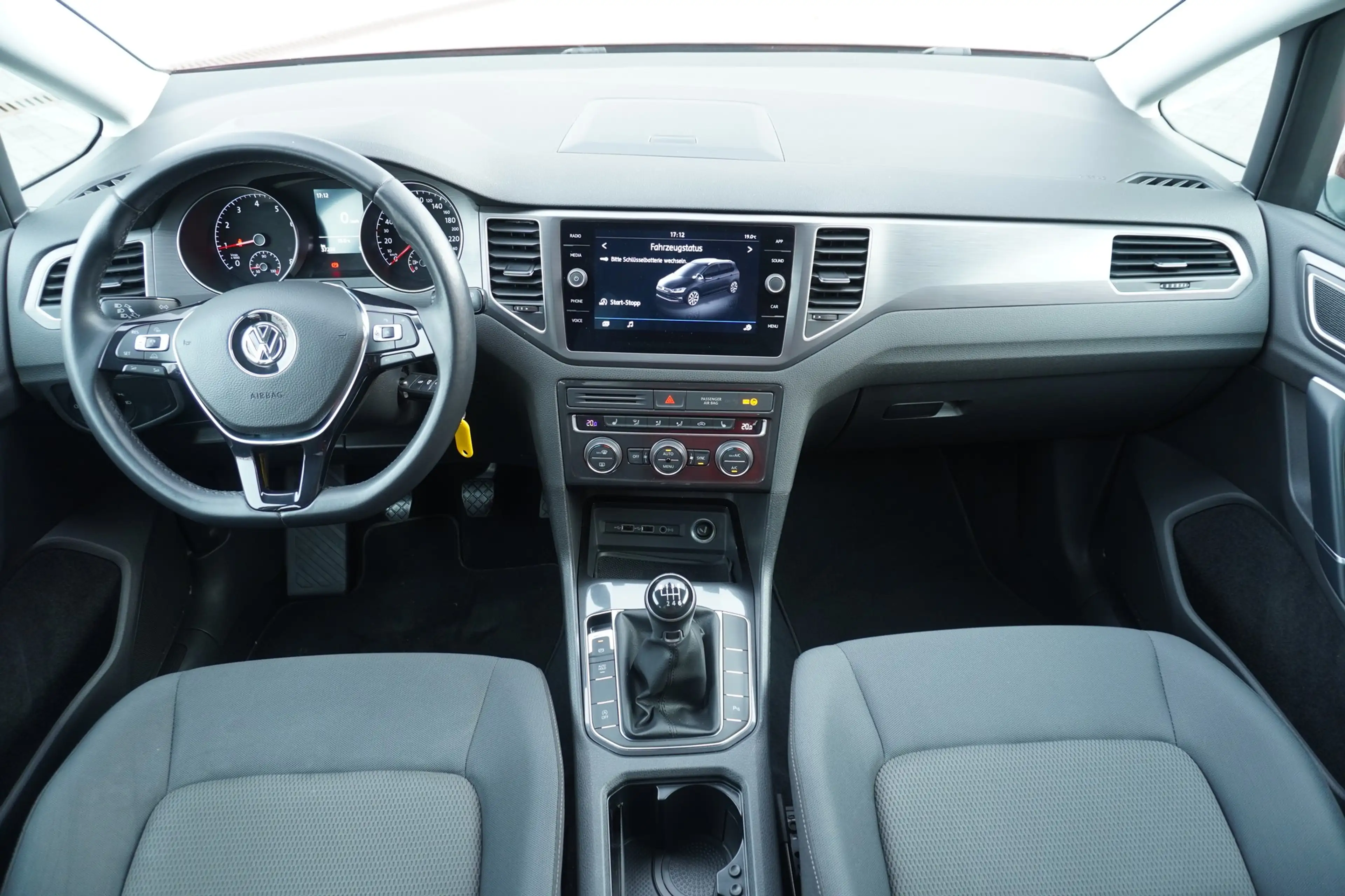 Volkswagen Golf Sportsvan 1.0 TSI Android Apple ACC — photo 7