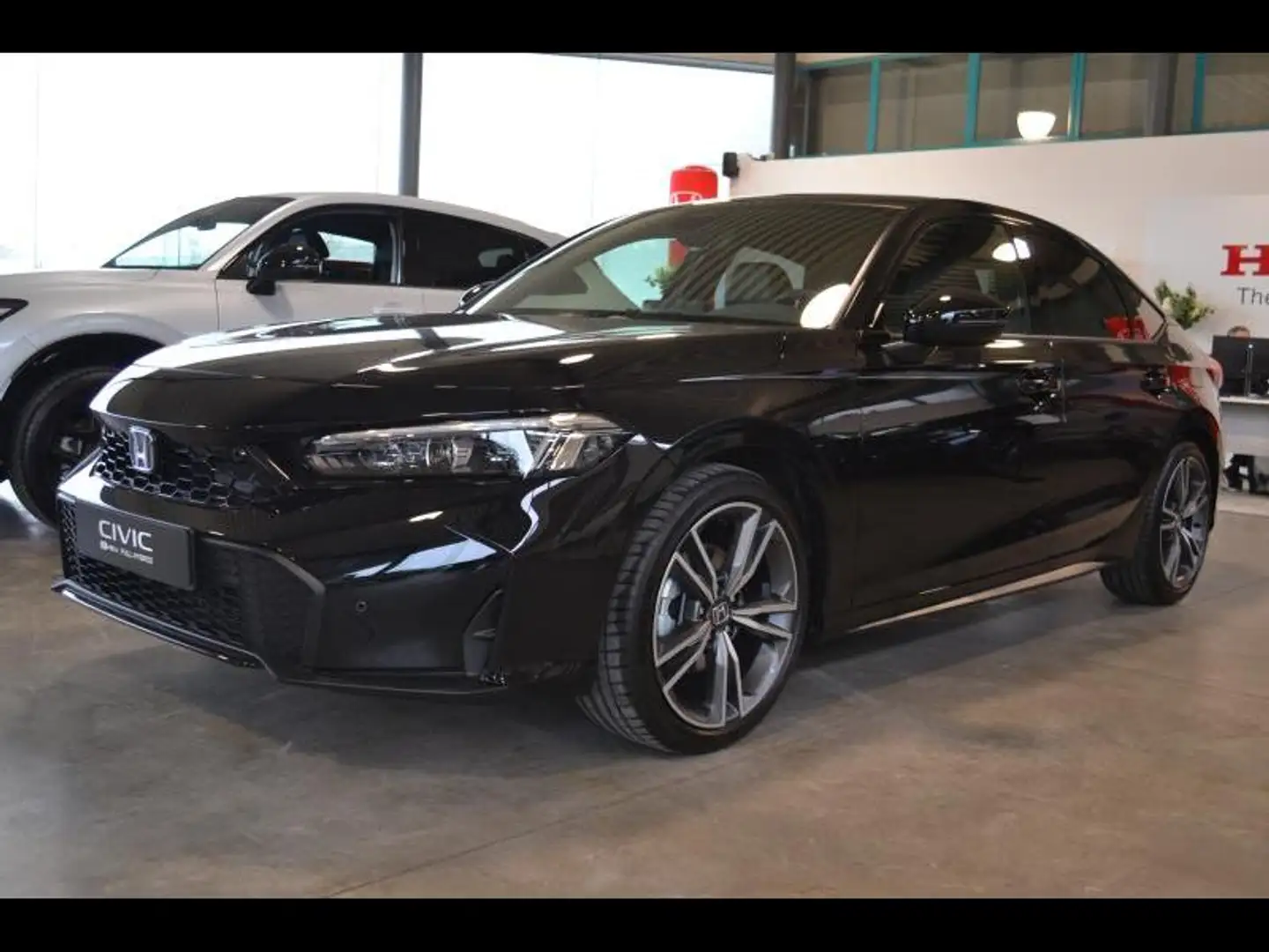 Honda Civic Advance 2.0 e-HEV 184 pk cvt Schwarz - 1