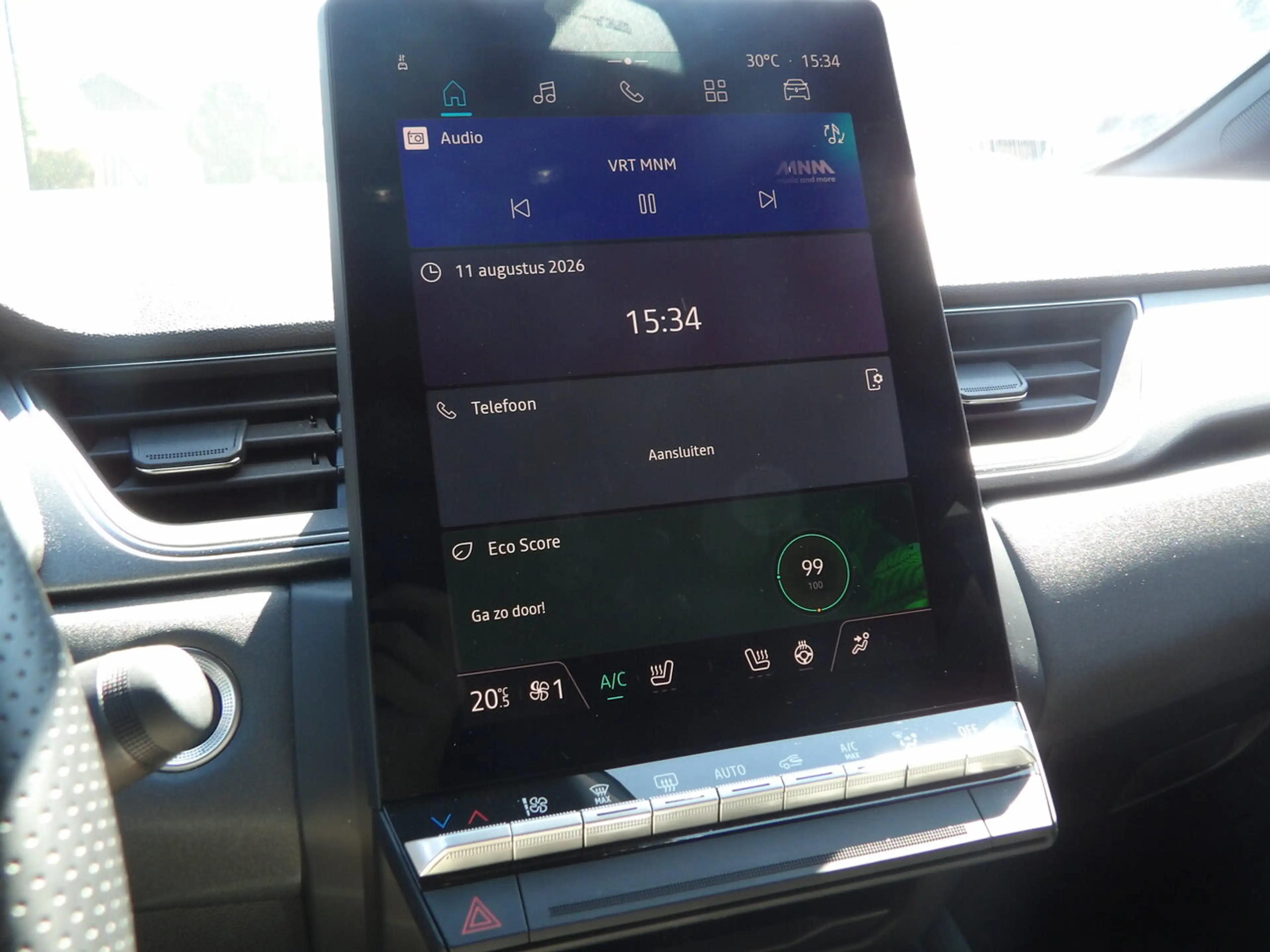 Renault Captur Techno Tce 140 EDC — photo 11