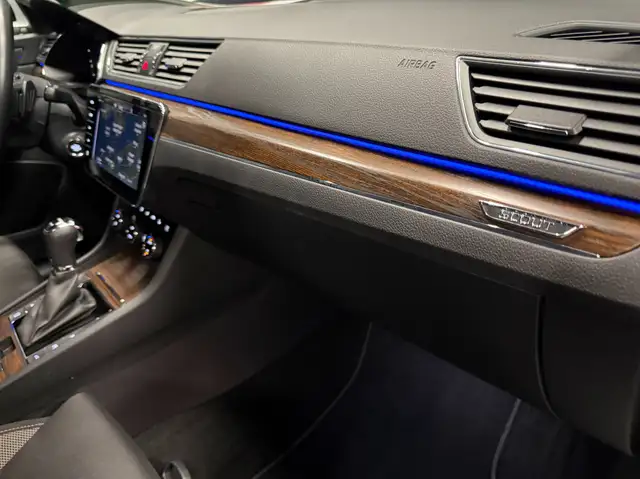 Skoda Superb view 15
