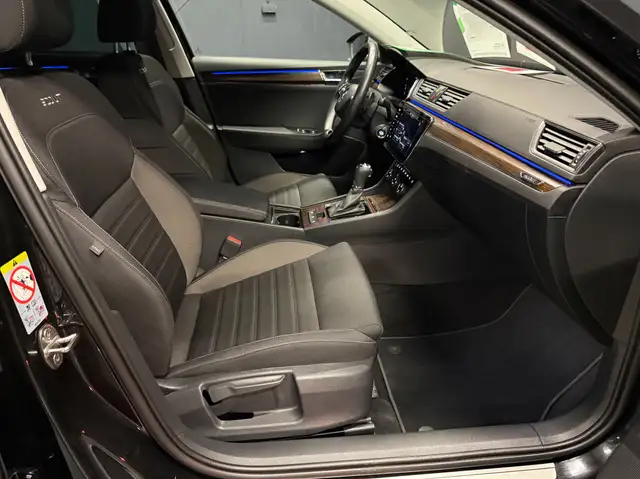 Skoda Superb view 13