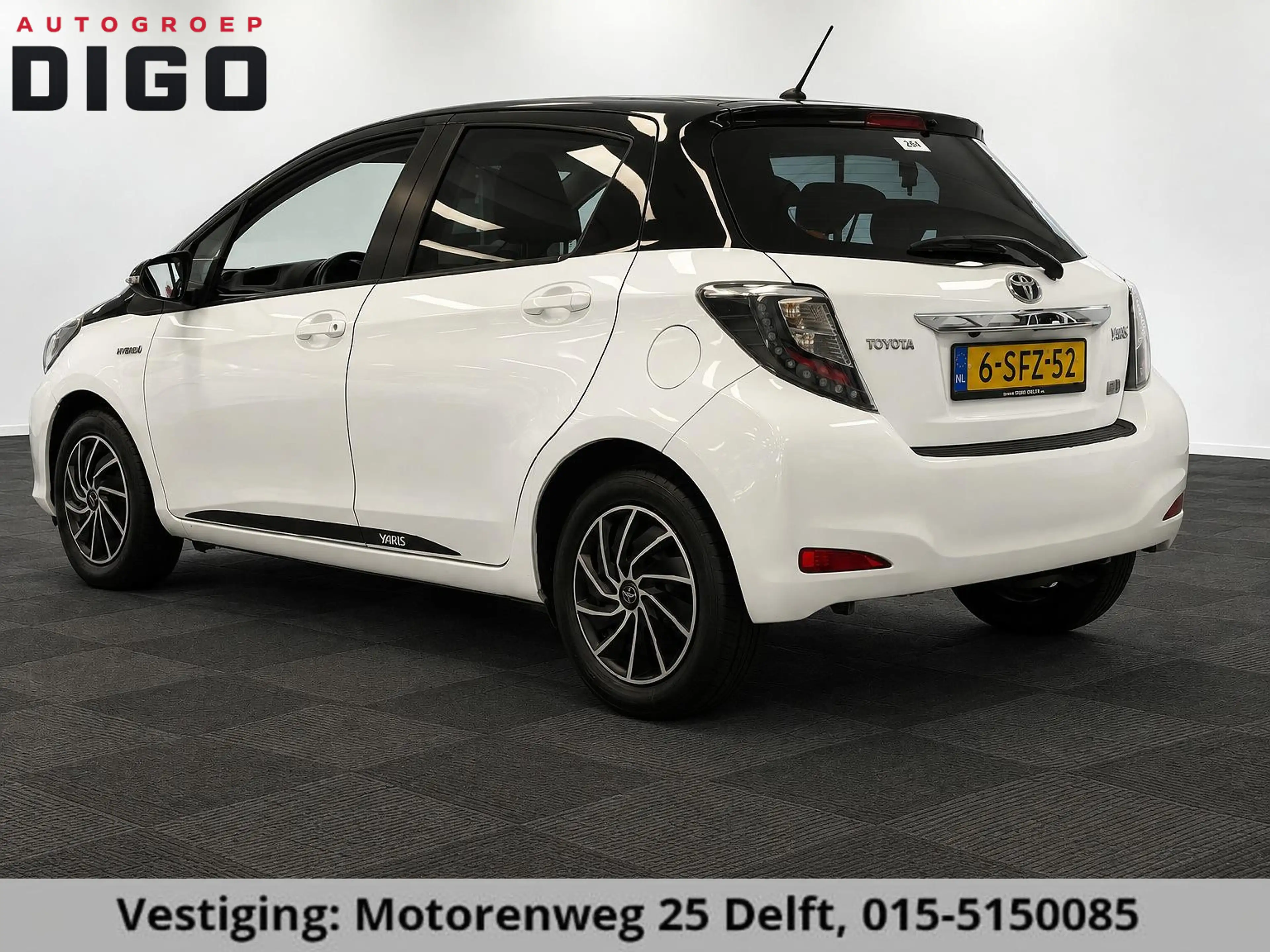 Toyota Yaris 1.5 HYBRID BLACK & WHITE AUTOMAAT 1:25 BI-TONE .CR — photo 29