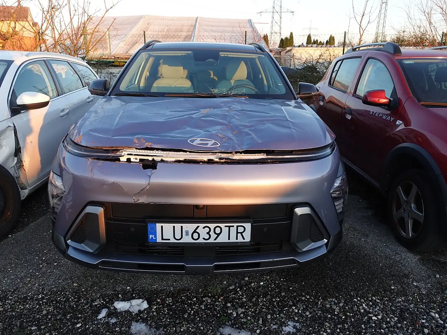 Hyundai KONA Kona 1,6 T 4WD Aut. Grau - 2