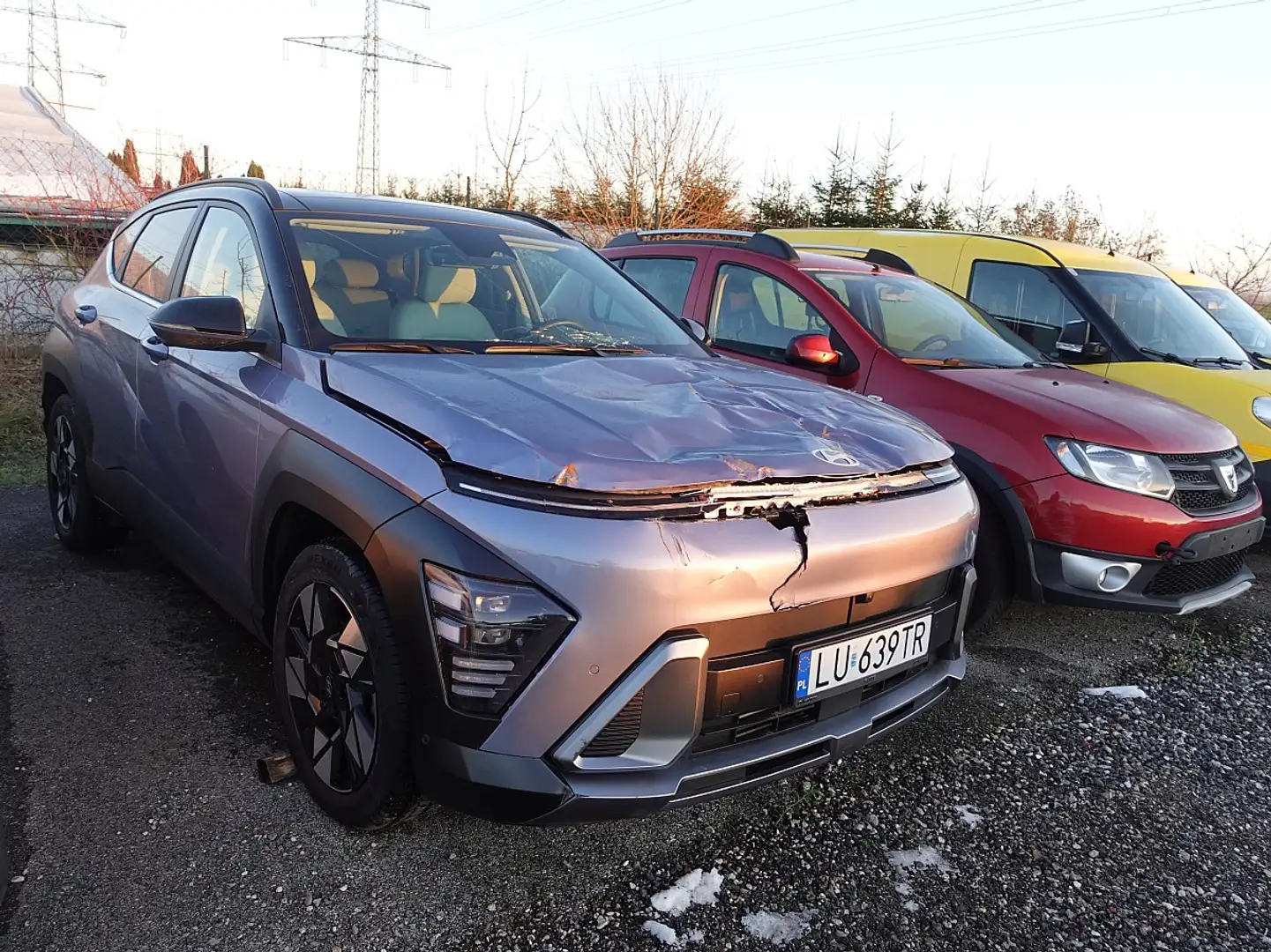 Hyundai KONA Kona 1,6 T 4WD Aut. Grau - 1