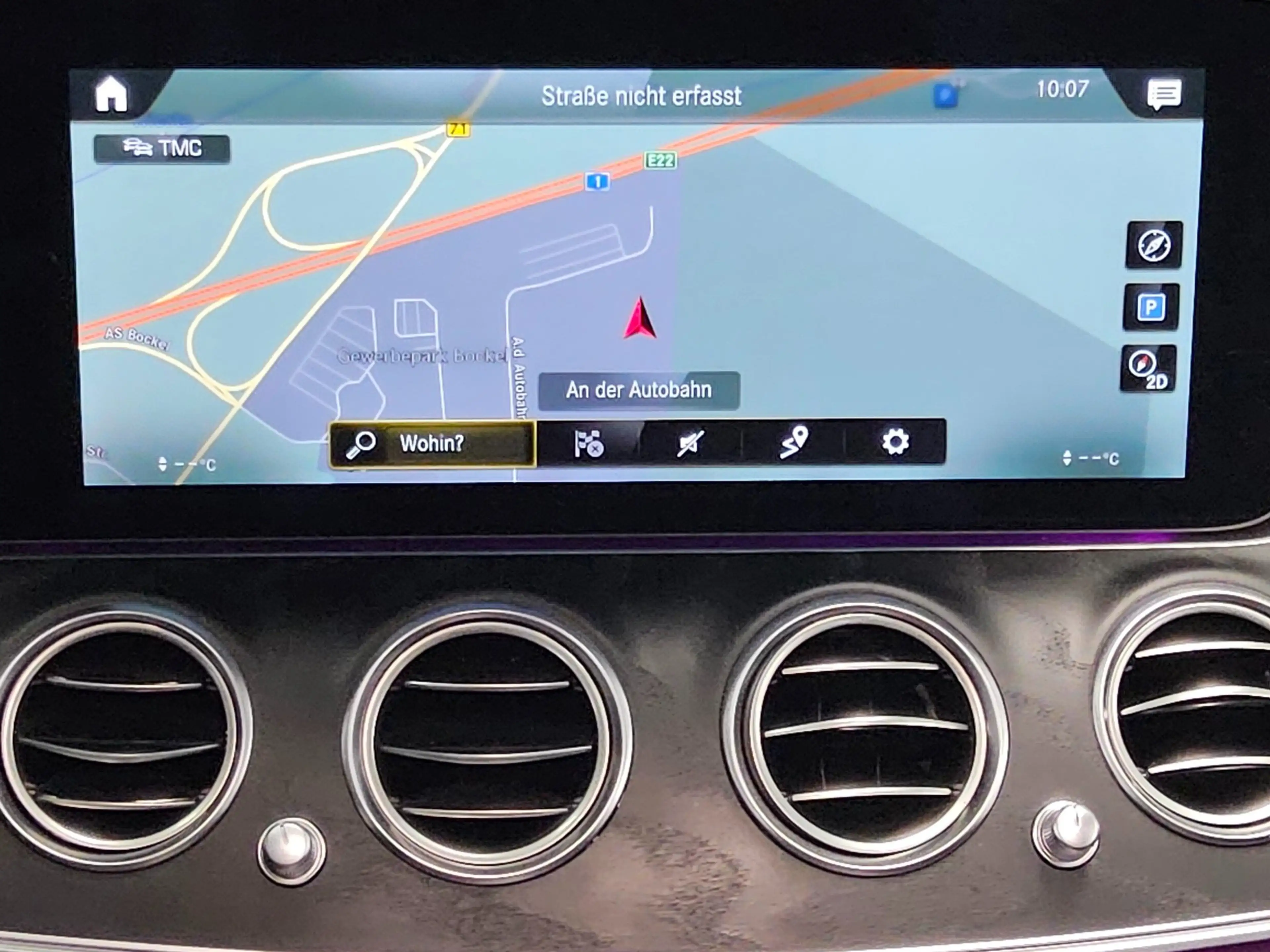 Mercedes-Benz E 300 E 300 T-LEDER NAVI SPORTSITZE KLIMAAUT RADIO TEMPO MFL PANO SHZ VC PDC AHK ACC Night Nav Wides. — photo 7