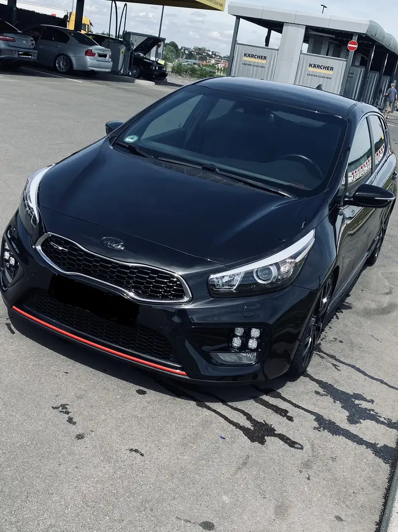 Kia Ceed / cee'd 1.6 T-GDI GT-Track - 1