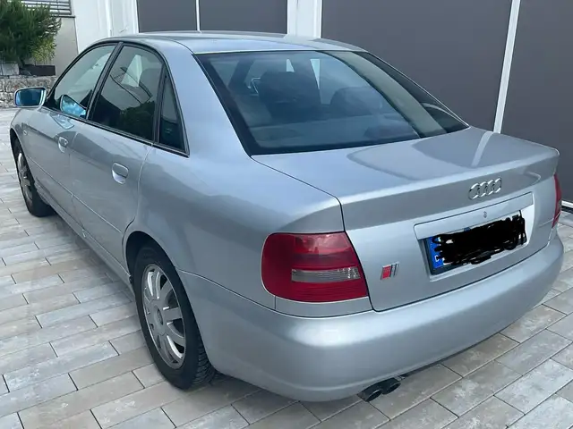 Audi S4 S4 2.7 quattro