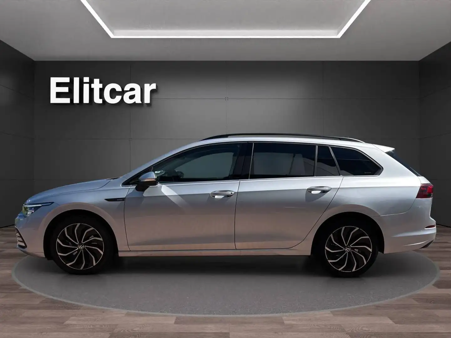 Volkswagen Golf Variant 1.5 eTSI EVO ACT DSG Style Argento - 2