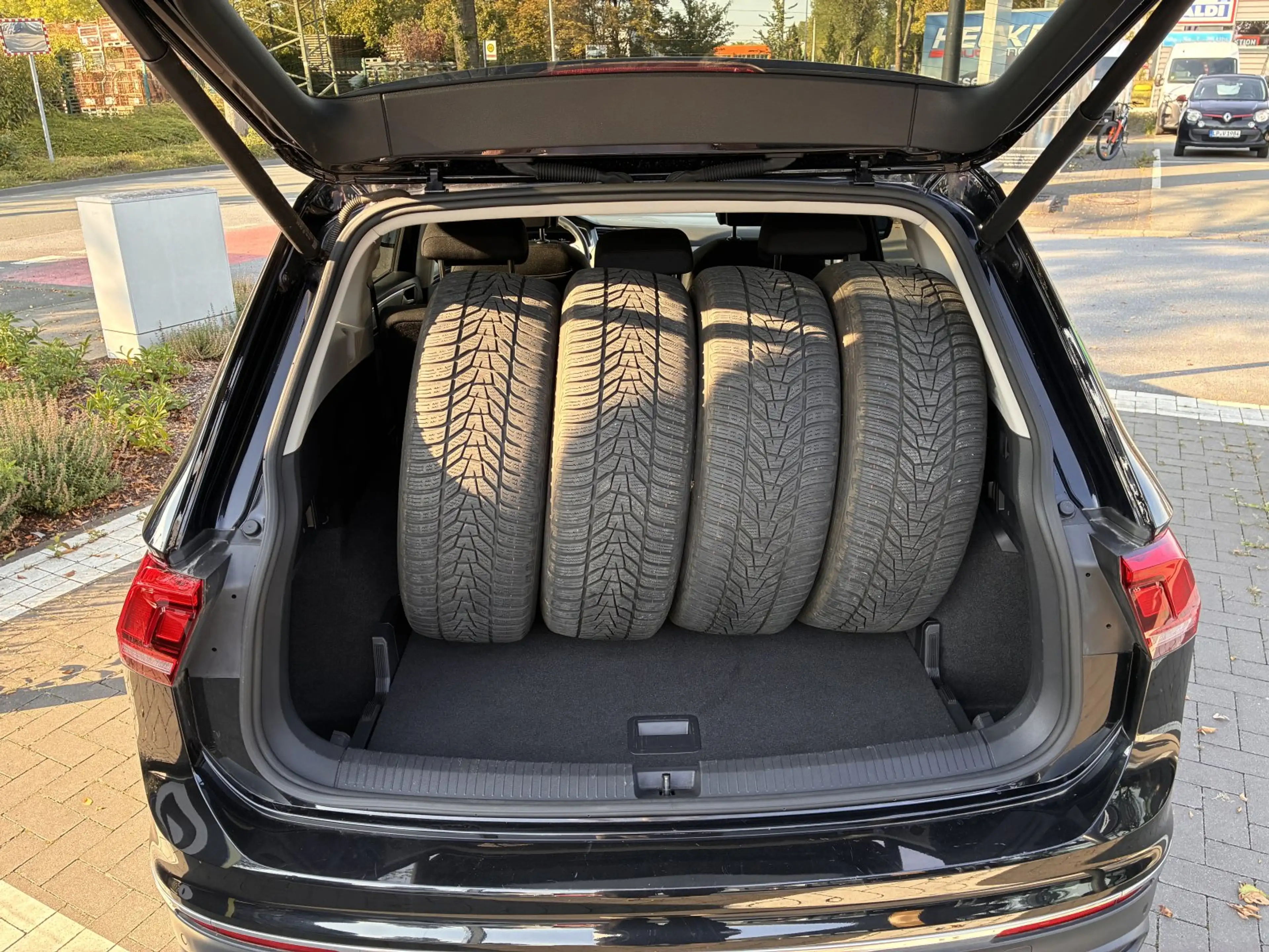 Volkswagen Tiguan Allspace 1.5 TSI ACT Move OPF (EURO 6d) — photo 14