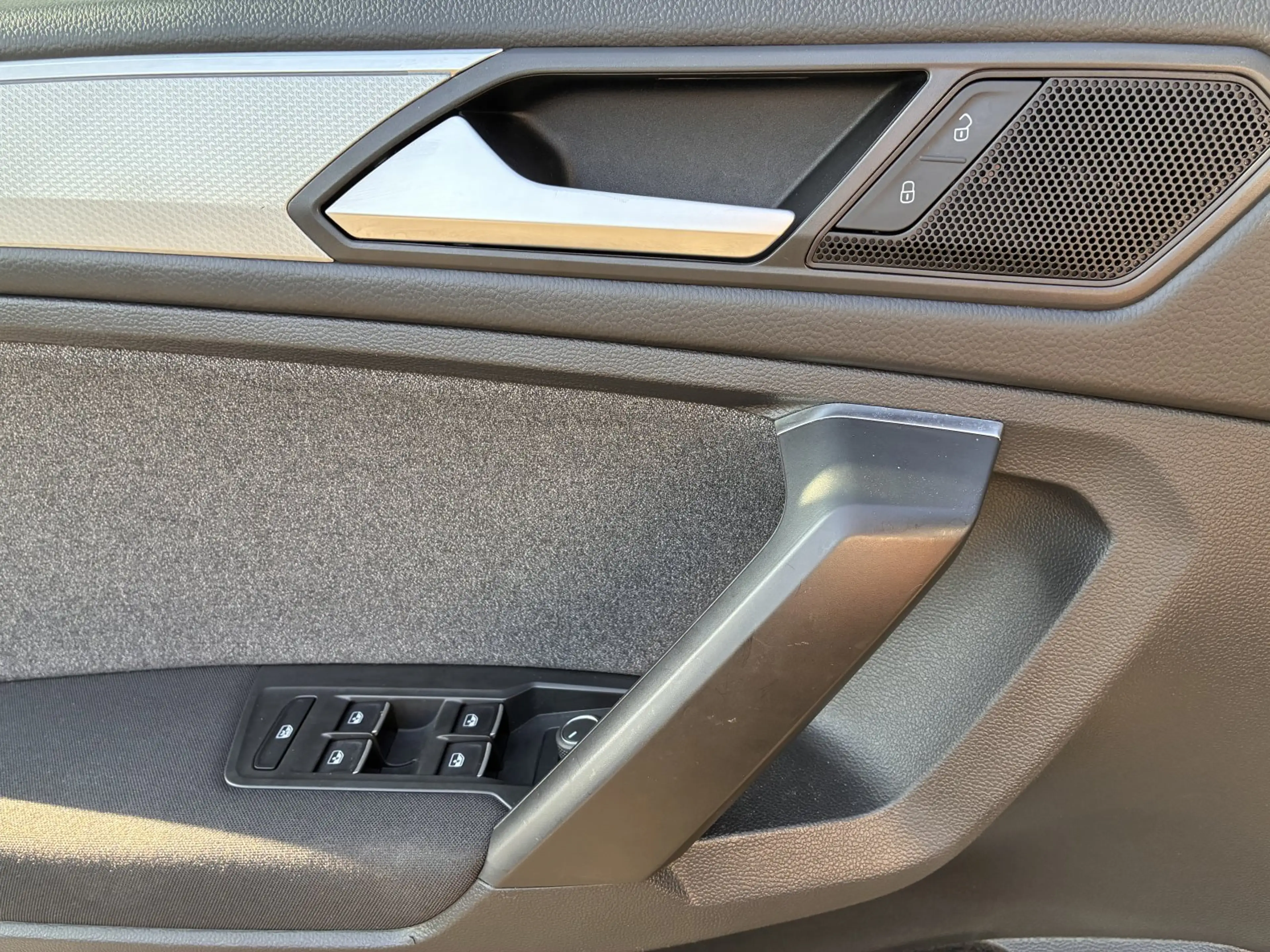 Volkswagen Tiguan Allspace 1.5 TSI ACT Move OPF (EURO 6d) — photo 11