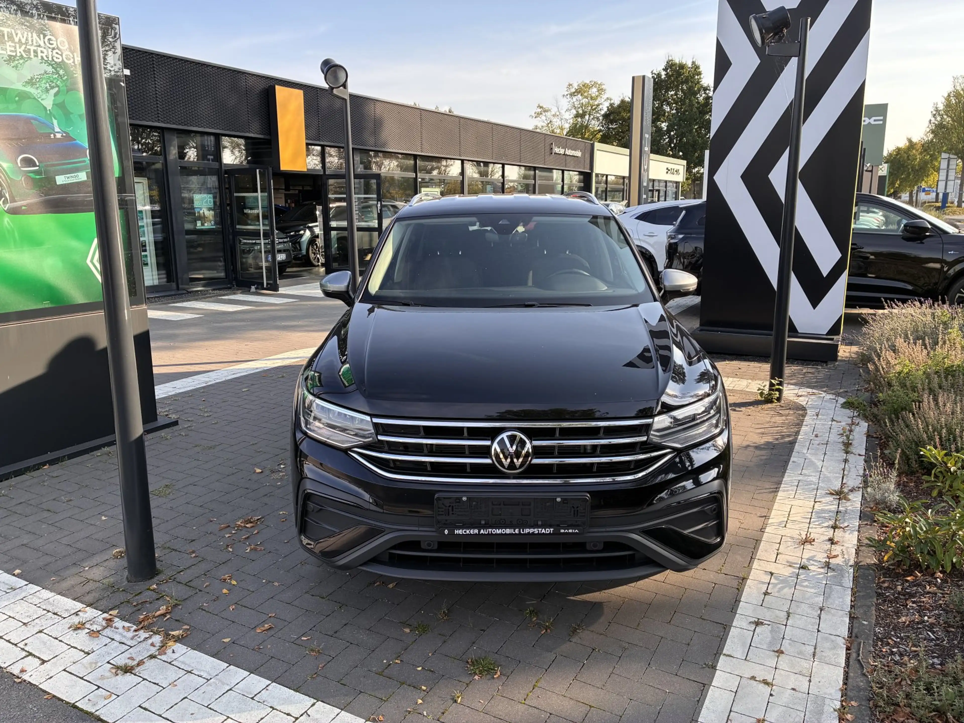 Volkswagen Tiguan Allspace 1.5 TSI ACT Move OPF (EURO 6d) — photo 2