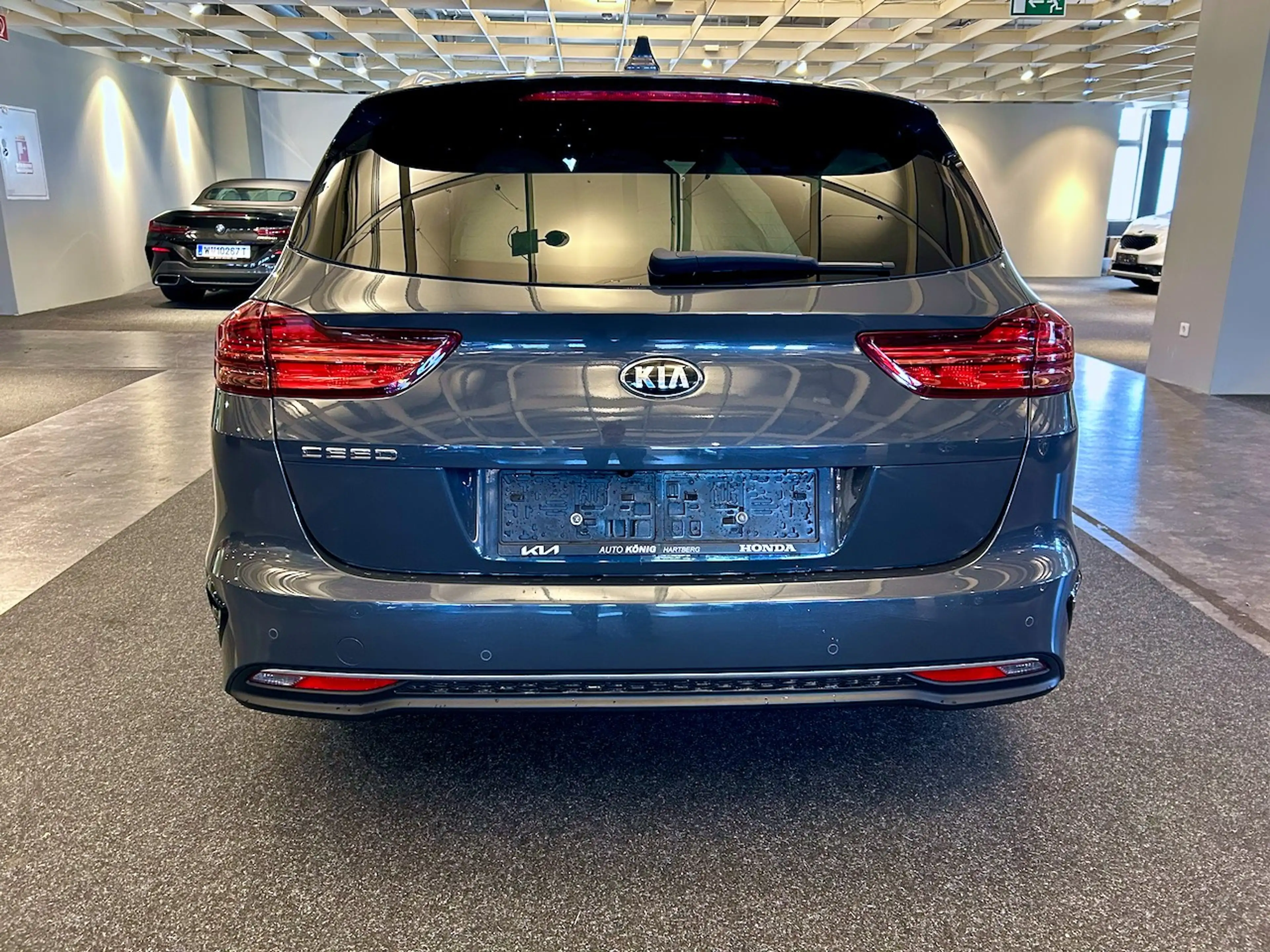 Kia Ceed SW / cee'd SW 1,6 CRDi Silber *1. Besitz/Pickerl neu* — photo 6