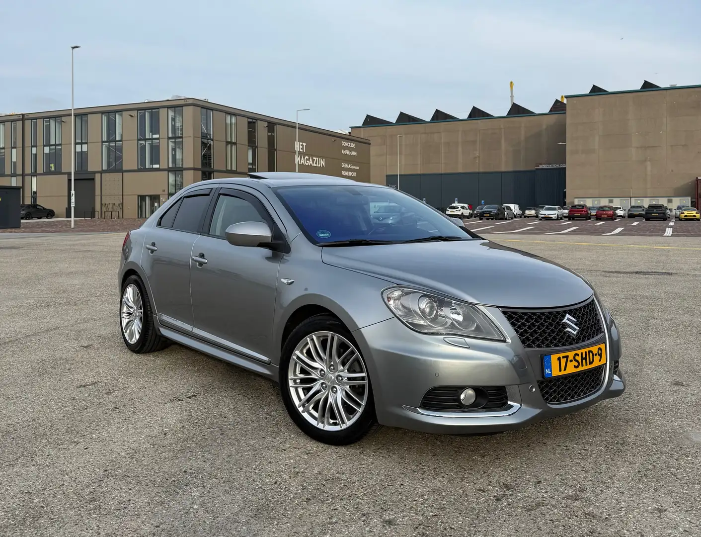 Suzuki Kizashi Kizashi 2.4 Sport Grau - 2