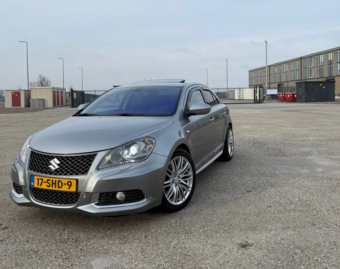 Suzuki Kizashi Kizashi 2.4 Sport Grau - 1