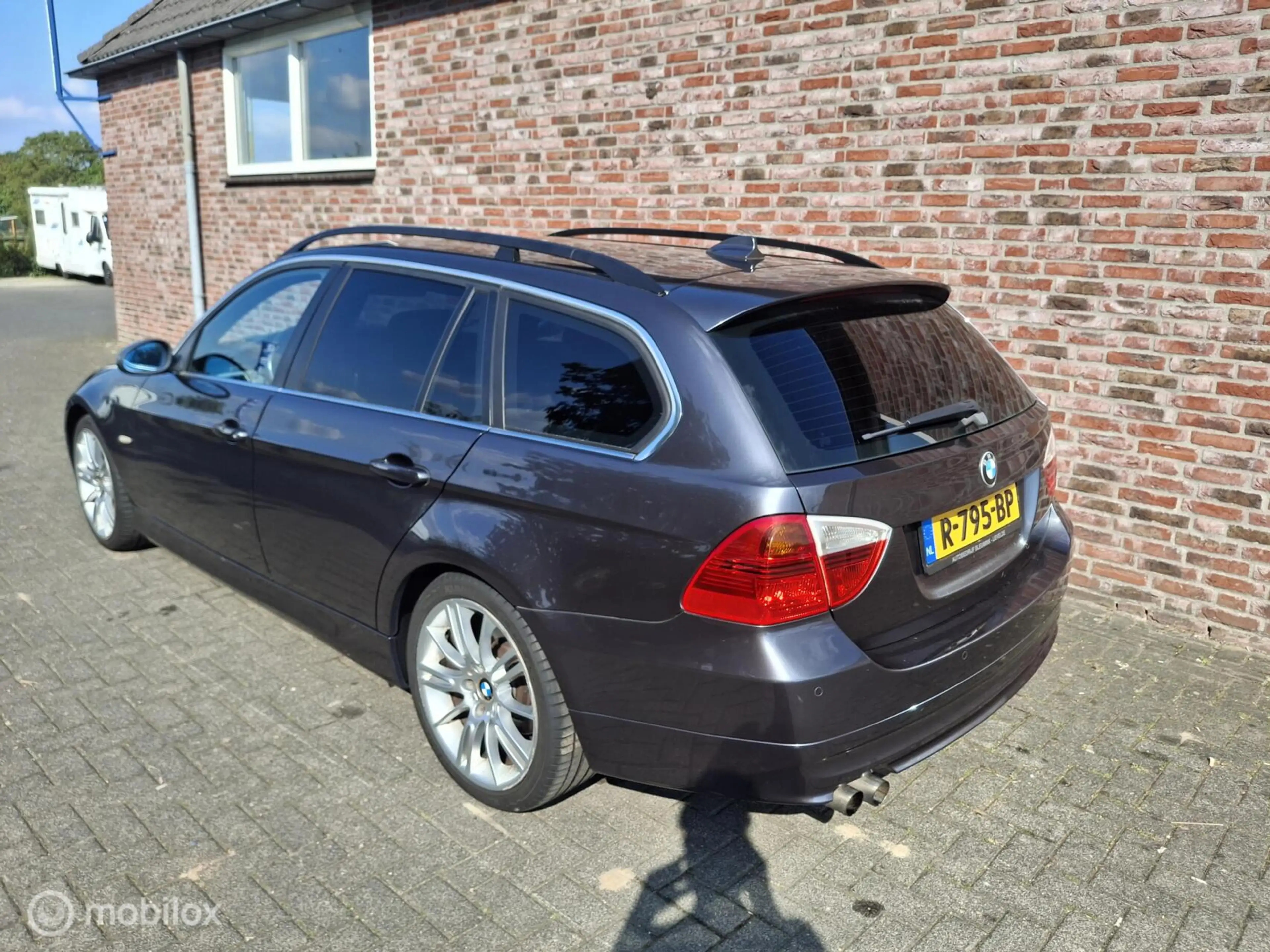 BMW 325 3-serie Touring 325i — photo 3