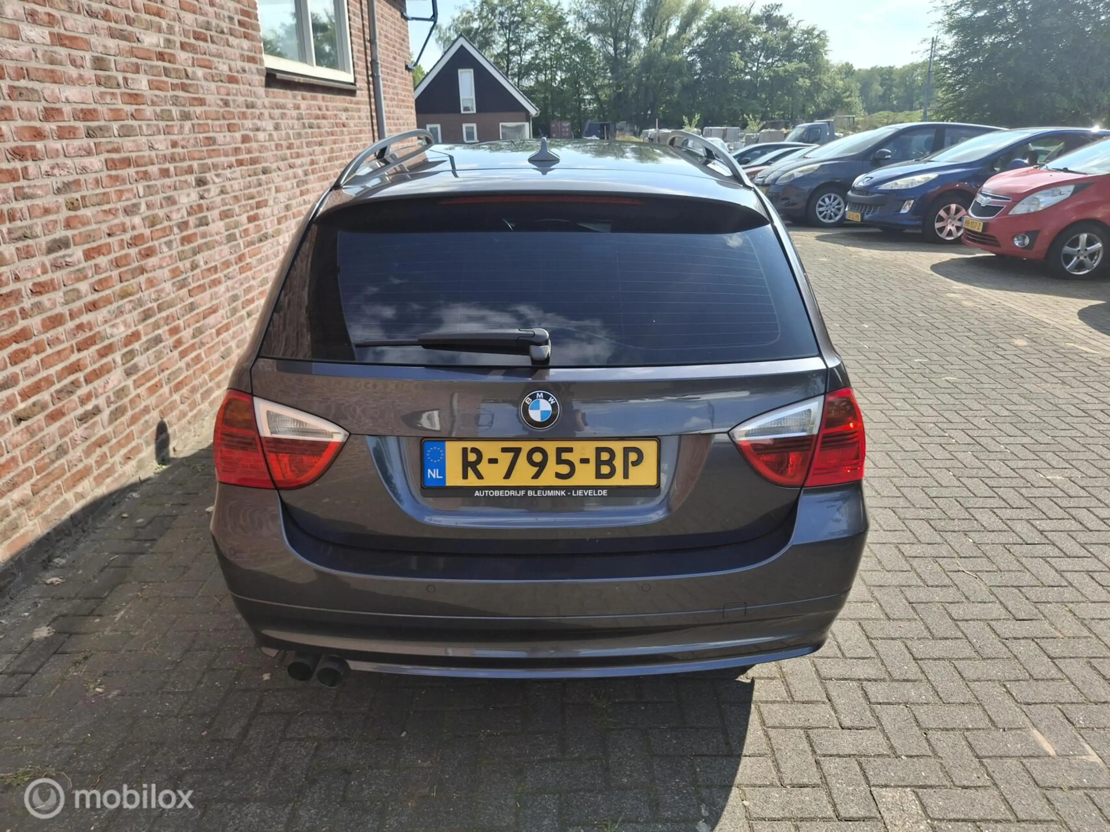 BMW 325 3-serie Touring 325i — photo 4