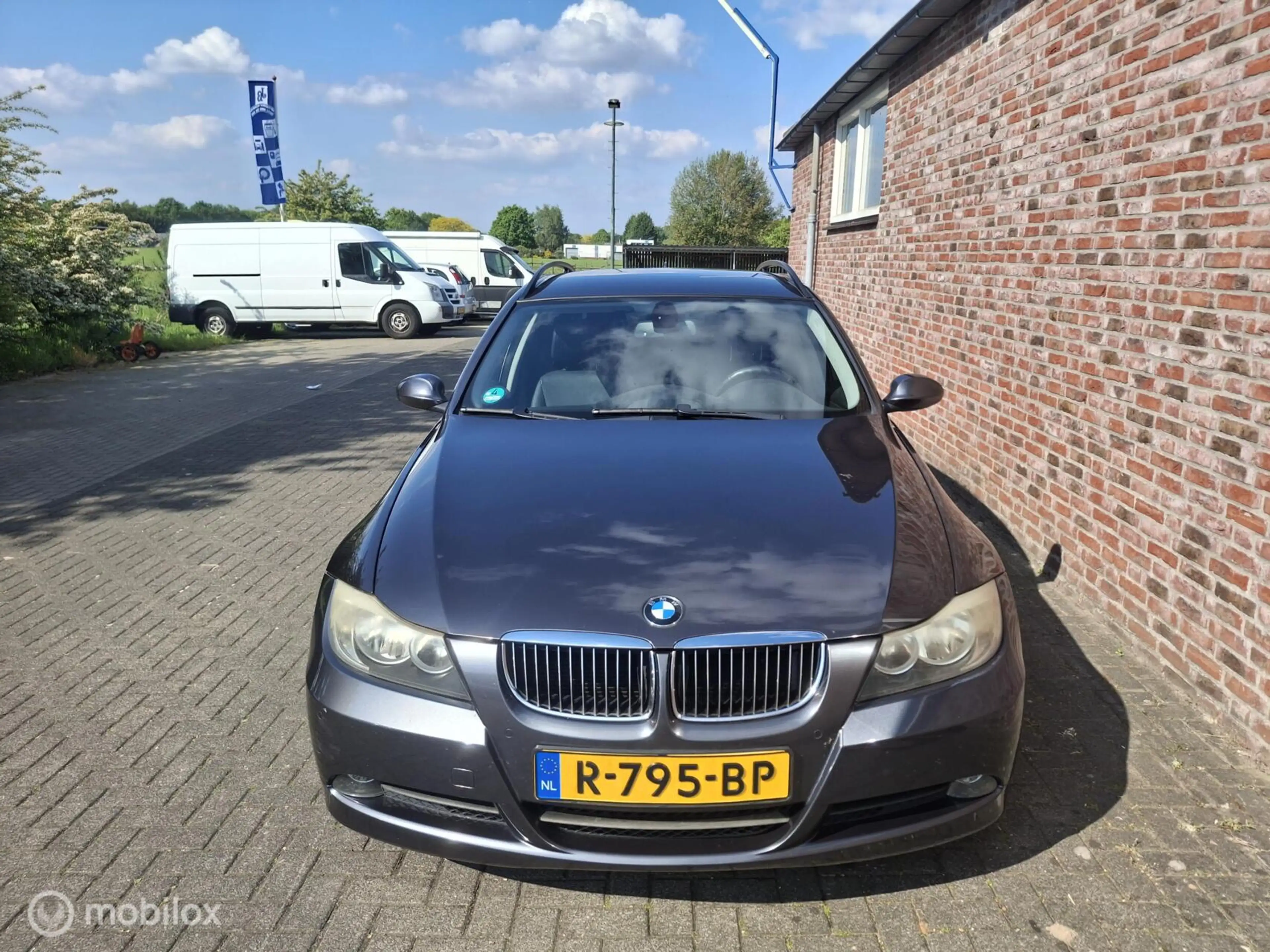 BMW 325 3-serie Touring 325i — photo 8