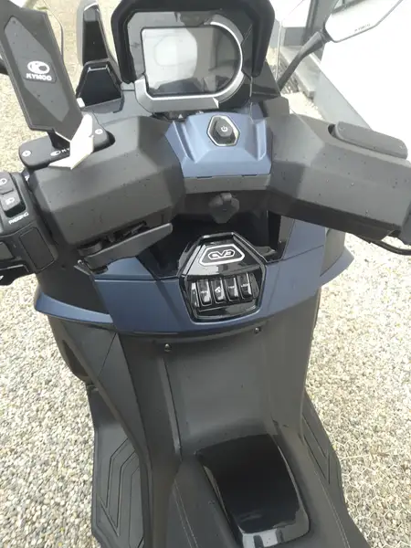 Kymco CV3 550i - foto 2
