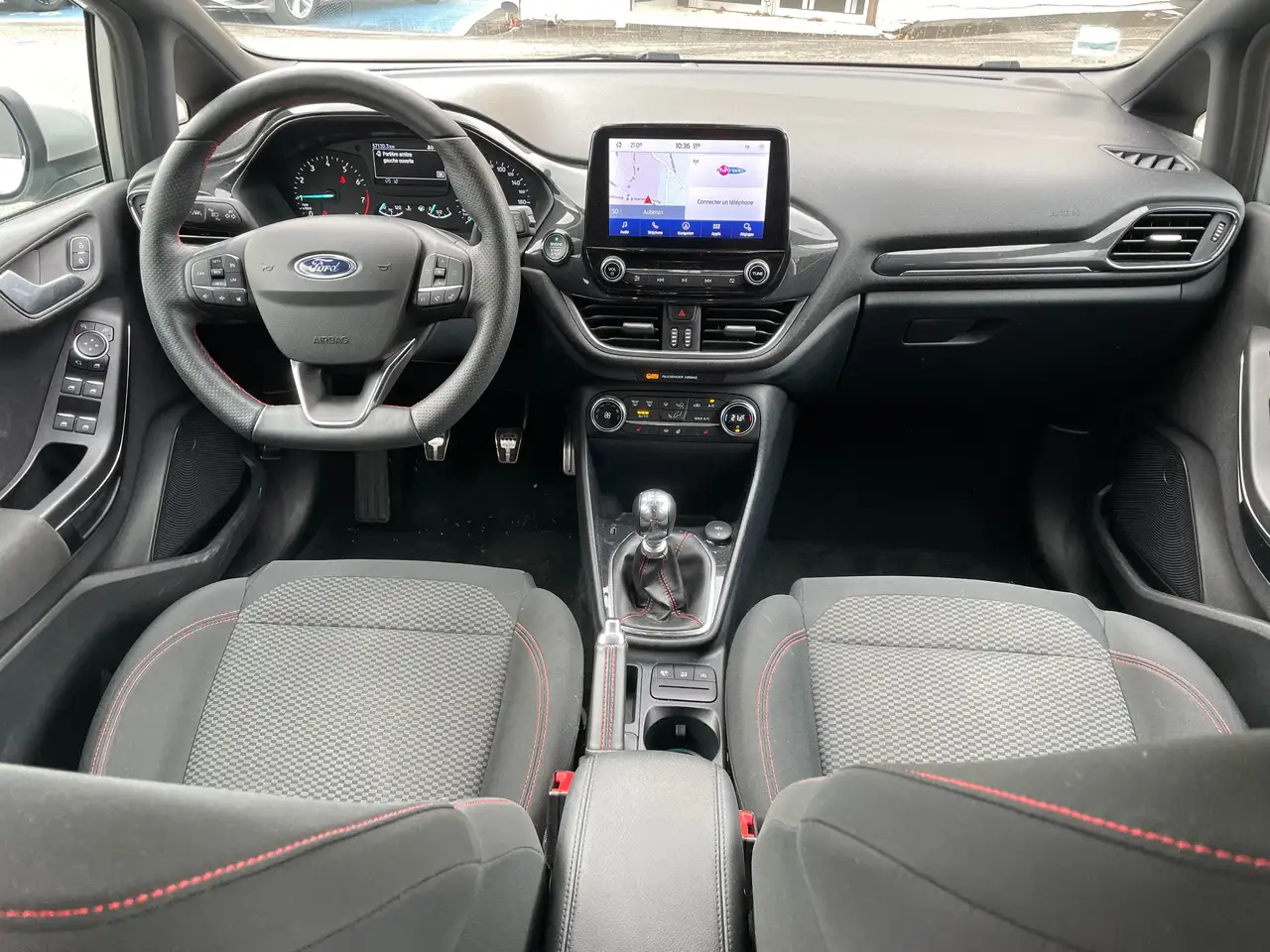 Ford Fiesta Active — photo 7