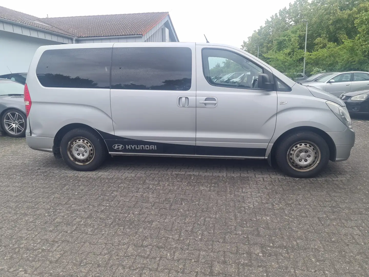 Hyundai H-1 2.5 CRDi Travel - 1