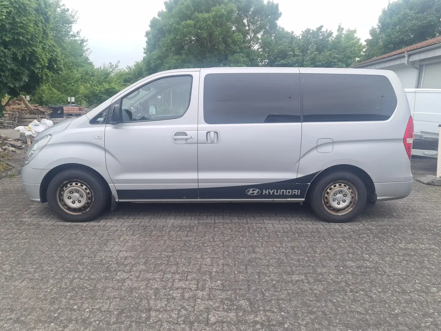 Hyundai H-1 2.5 CRDi Travel - 2