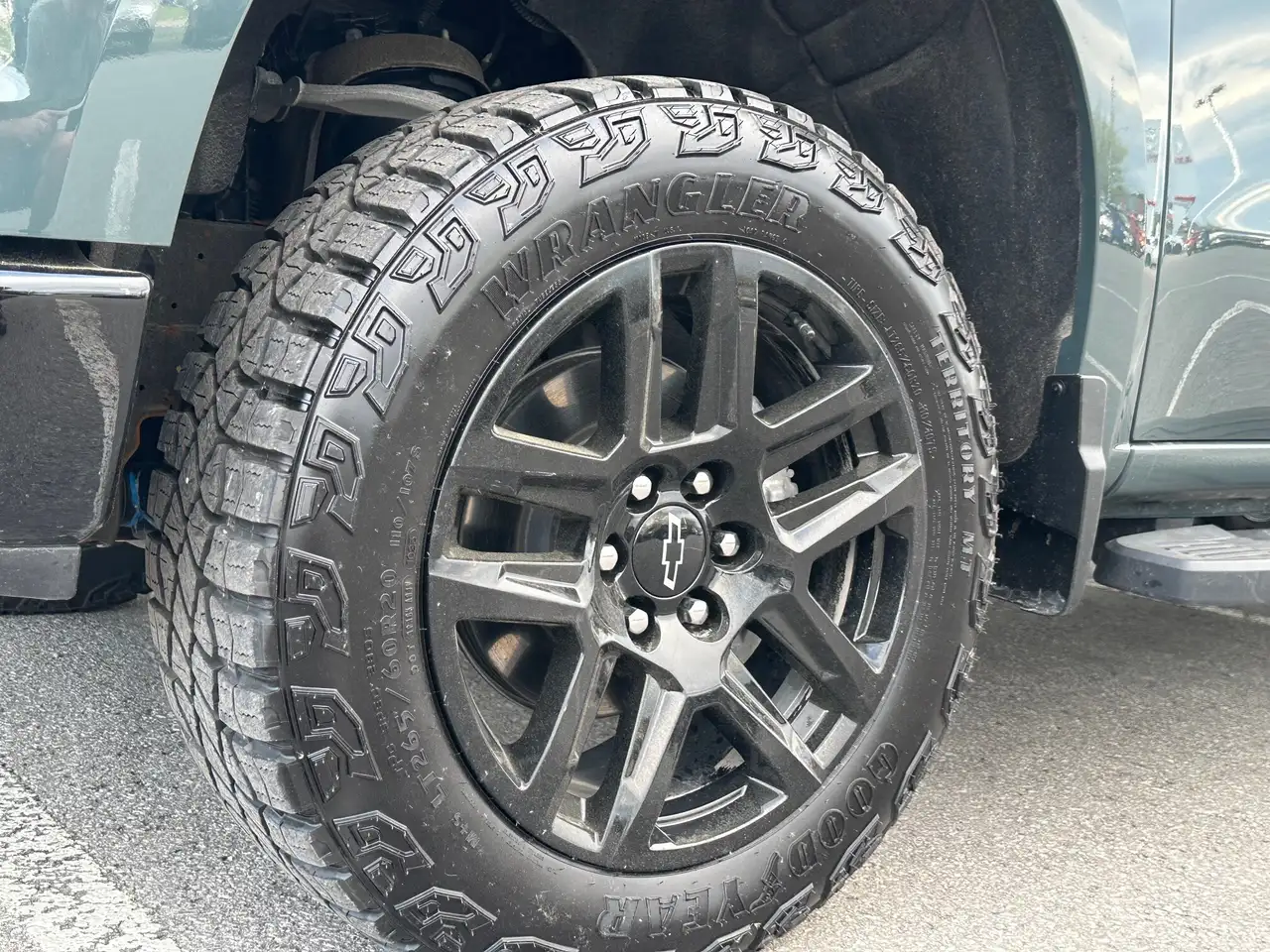 Chevrolet Silverado 1500 photo Chevrolet Silverado 1500