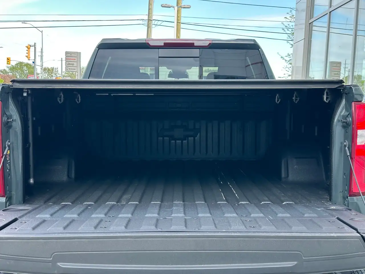 Chevrolet Silverado 1500 photo Chevrolet Silverado 1500