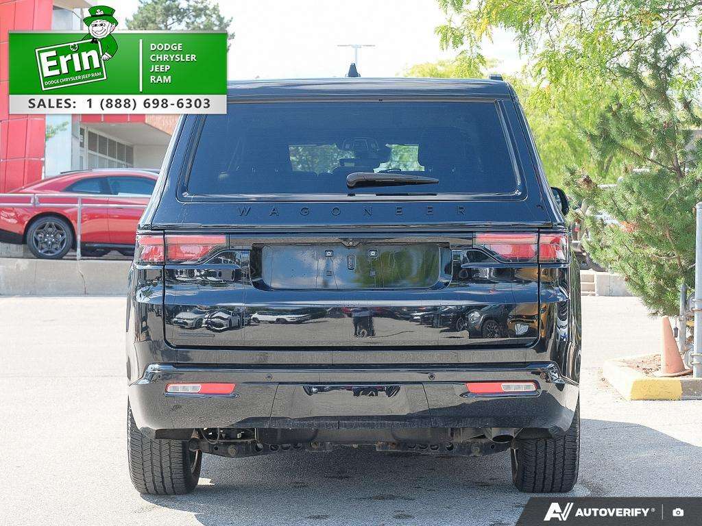 2022 Jeep Wagoneer 4WD