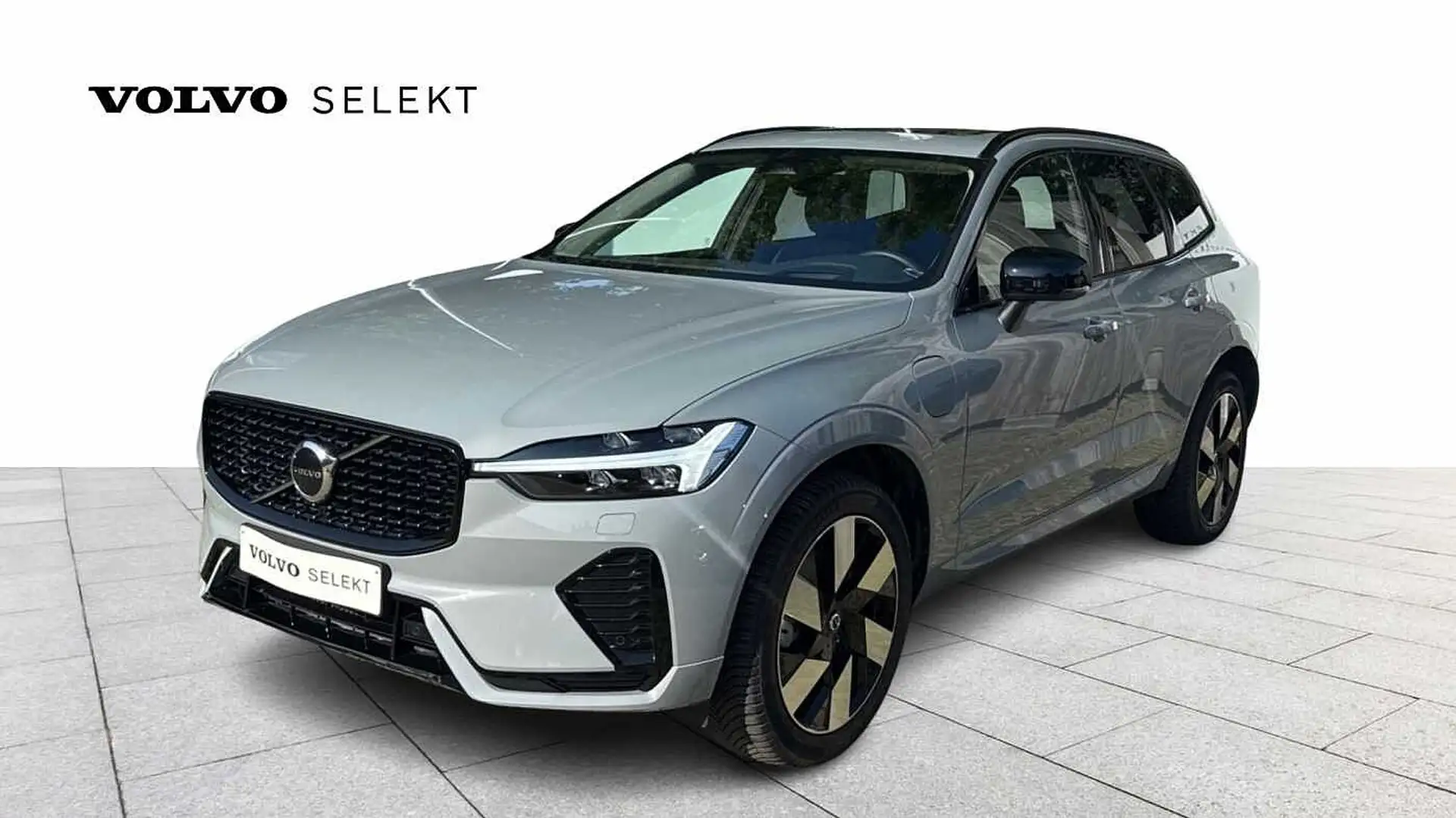 Volvo XC60 Recharge Ultimate Dark, T6 AWD Plug-in hybrid Grijs - 1
