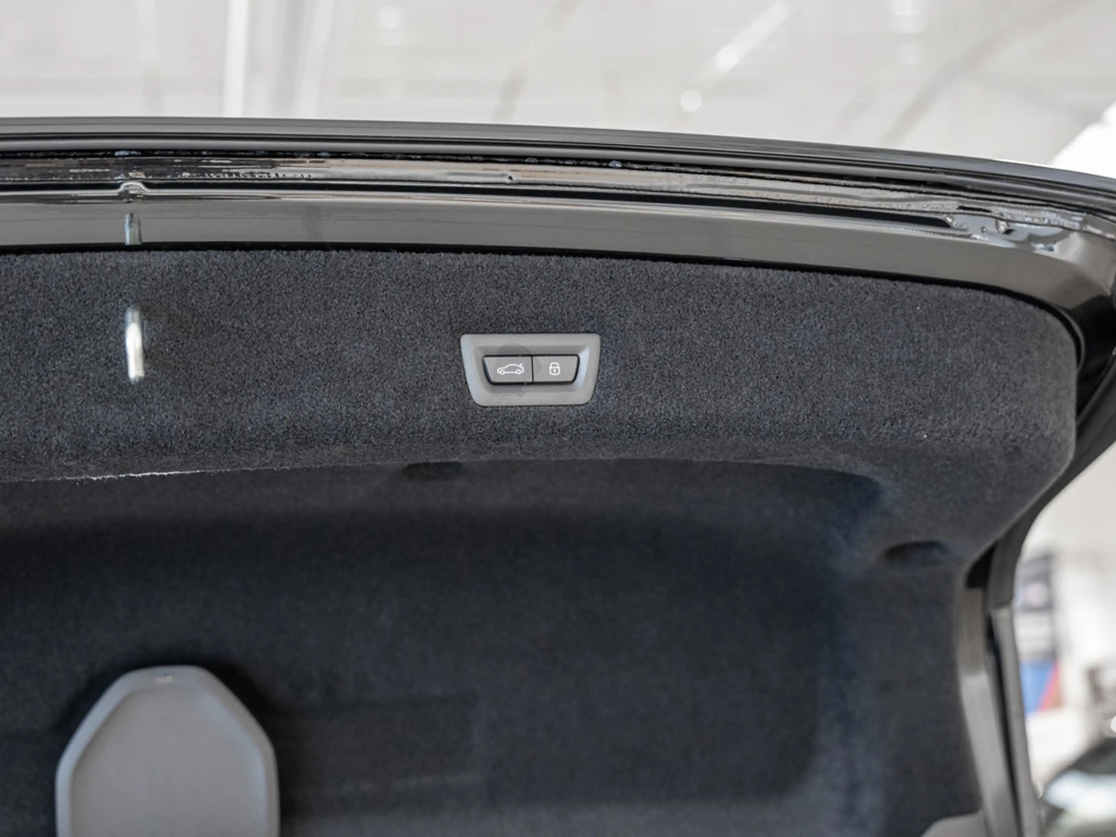 BMW i7 60 xDrive M-Sport Pro PANO AHK 360° ACC — photo 14
