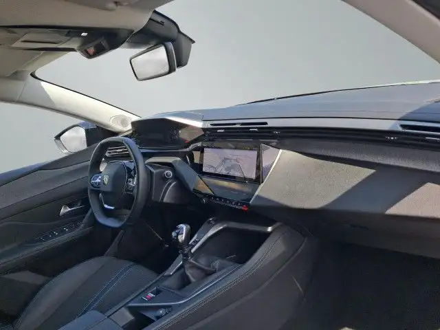 Peugeot 308 SW view 13
