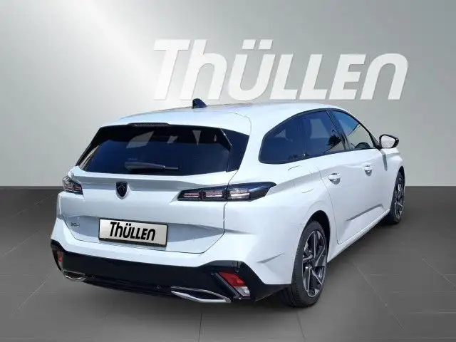 Peugeot 308 SW view 4