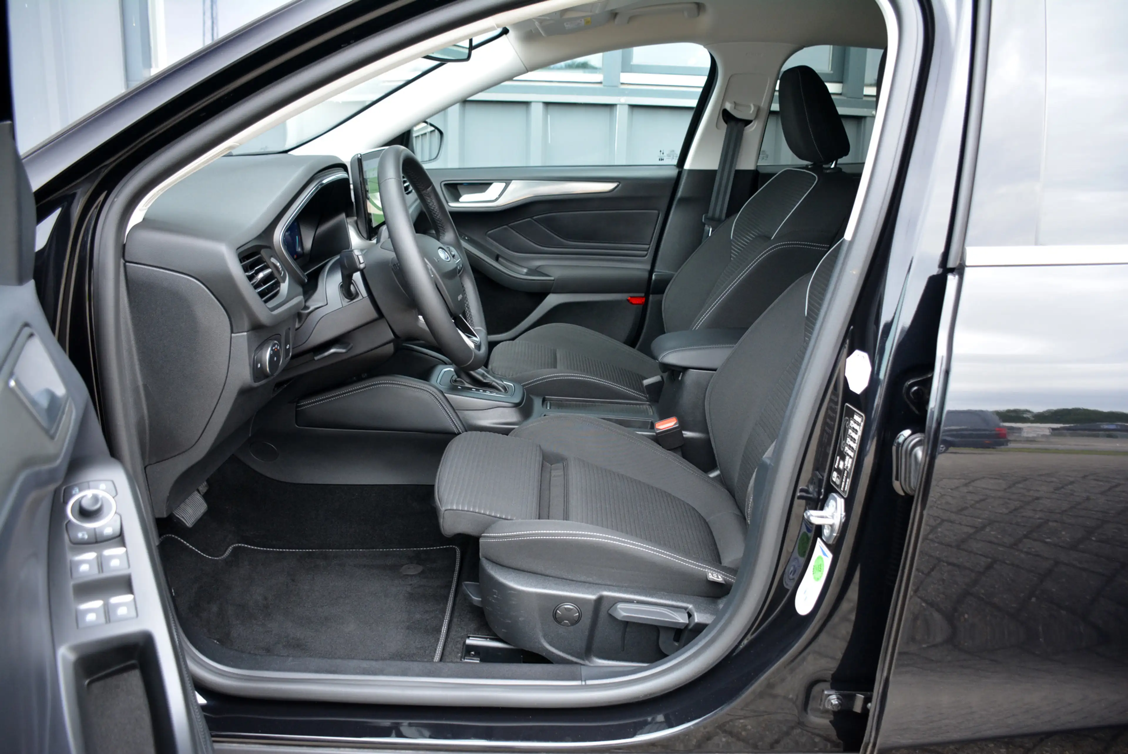 Ford Focus Wagon 1.0 EcoBoost 155pk Hybrid Titanium X * Zwenk — photo 21