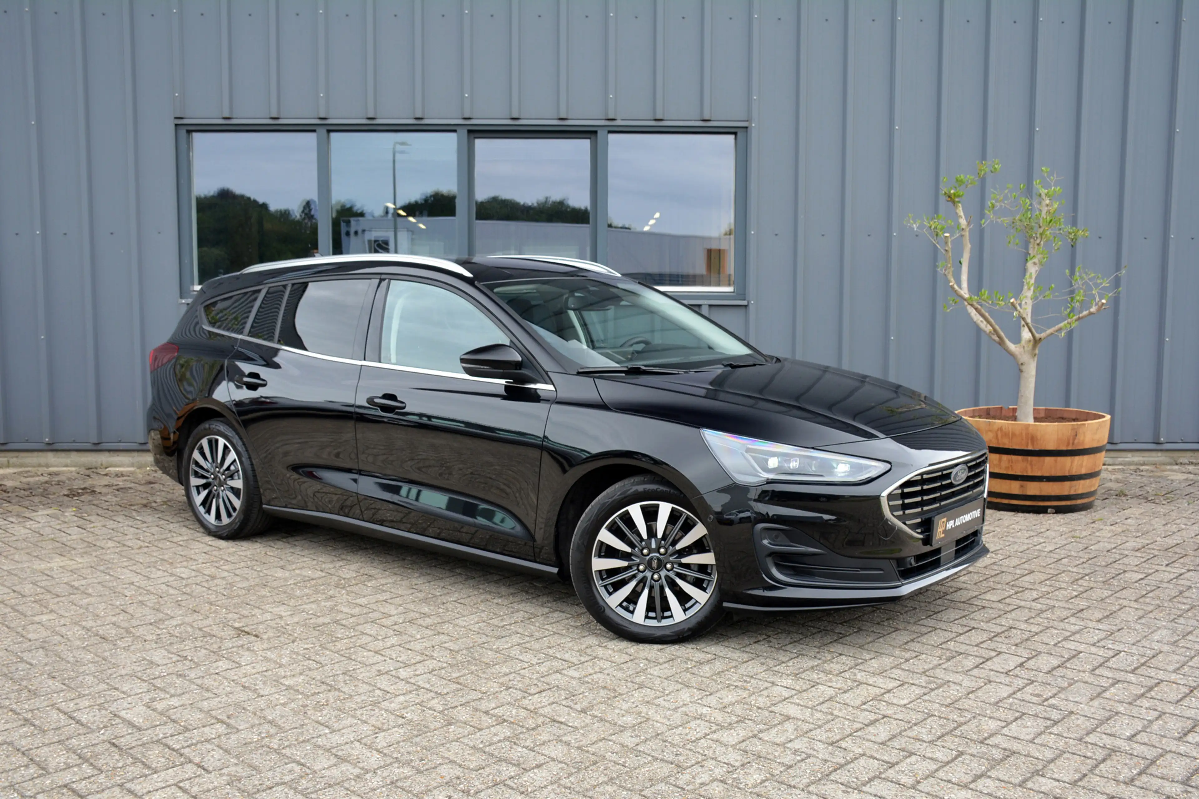 Ford Focus Wagon 1.0 EcoBoost 155pk Hybrid Titanium X * Zwenk — photo 2