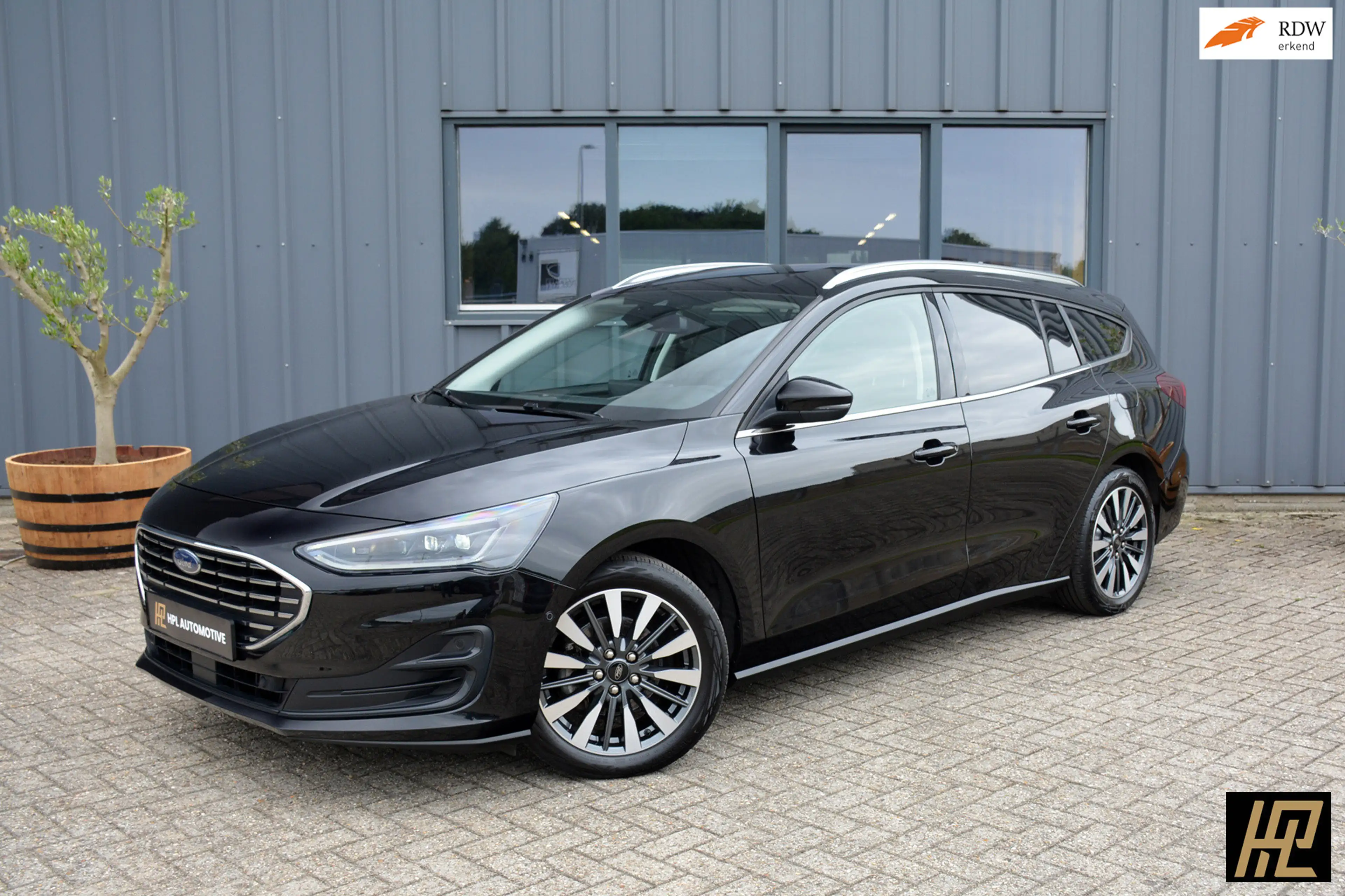 Ford Focus Wagon 1.0 EcoBoost 155pk Hybrid Titanium X * Zwenk
