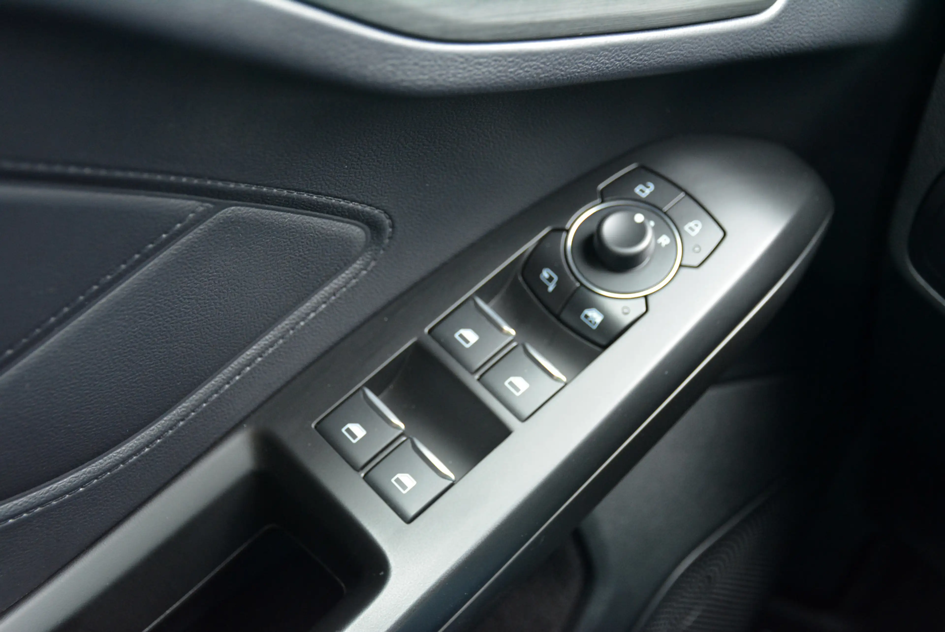 Ford Focus Wagon 1.0 EcoBoost 155pk Hybrid Titanium X * Zwenk — photo 50