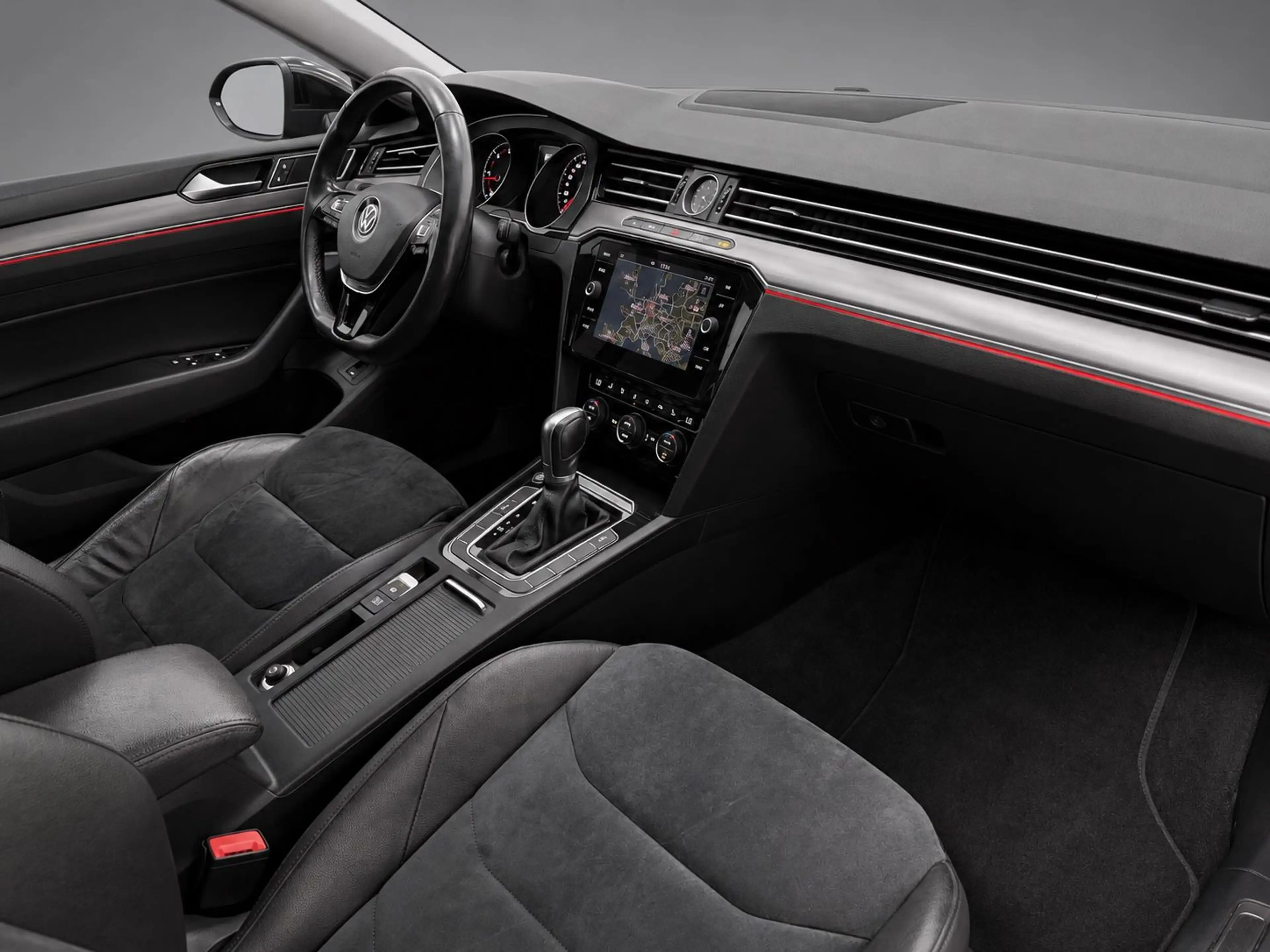 Volkswagen Arteon Elegance 2.0 TDI * R-KAM * NAVI * 8xALU — photo 9