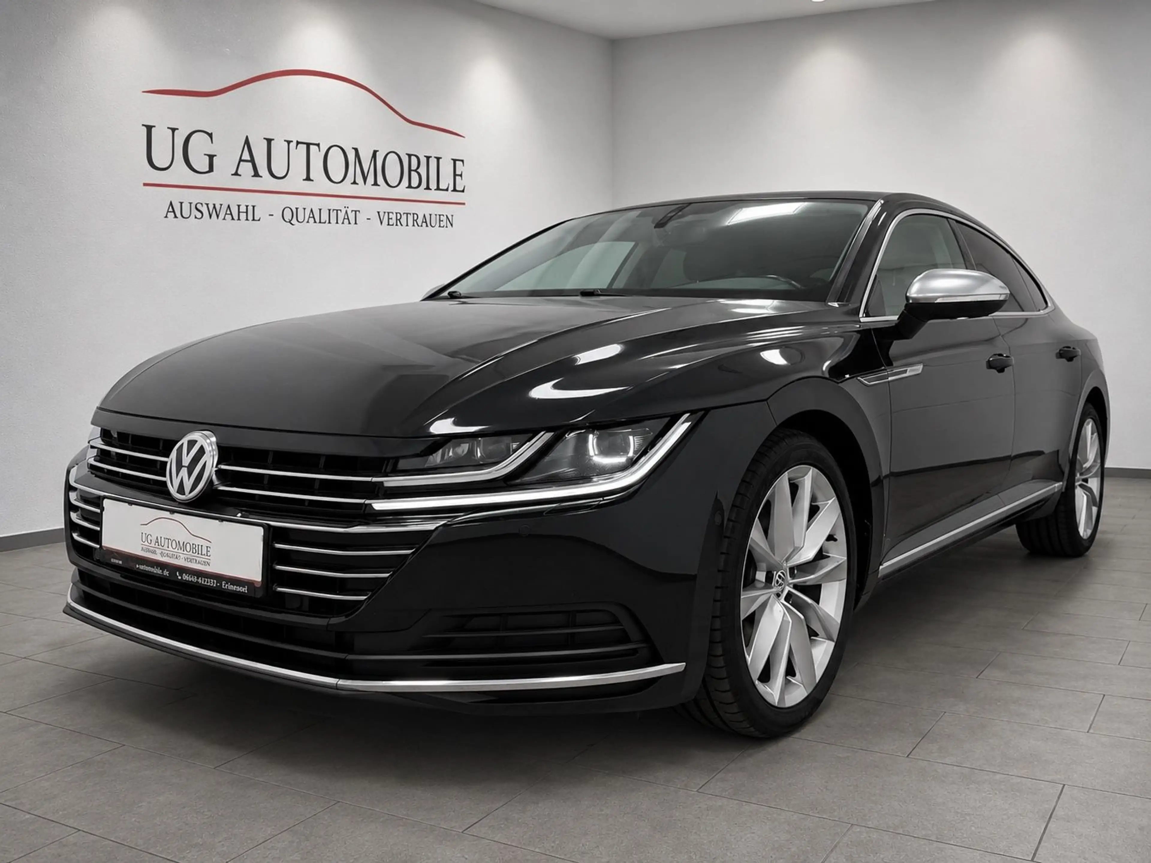 Volkswagen Arteon Elegance 2.0 TDI * R-KAM * NAVI * 8xALU