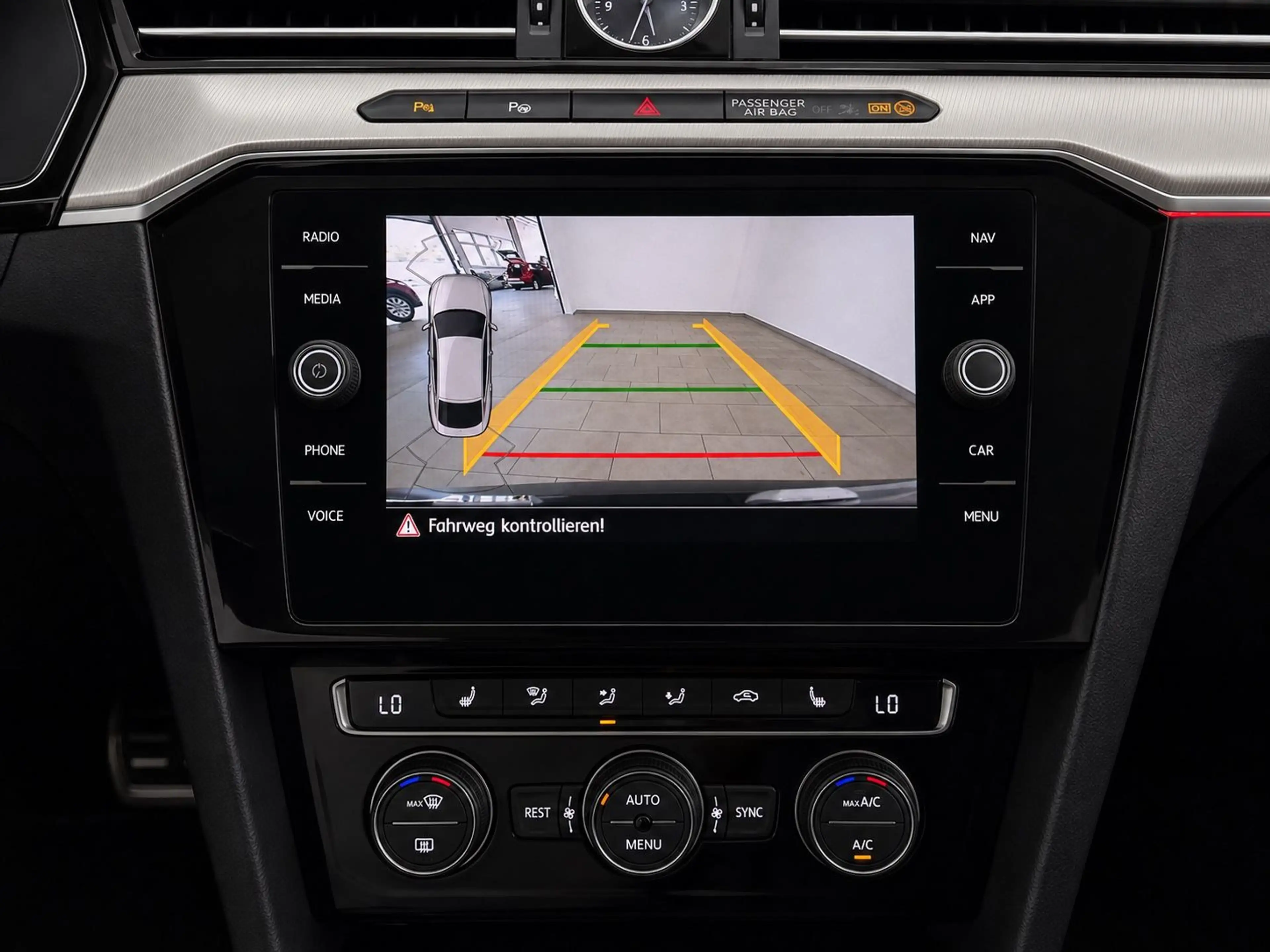 Volkswagen Arteon Elegance 2.0 TDI * R-KAM * NAVI * 8xALU — photo 3
