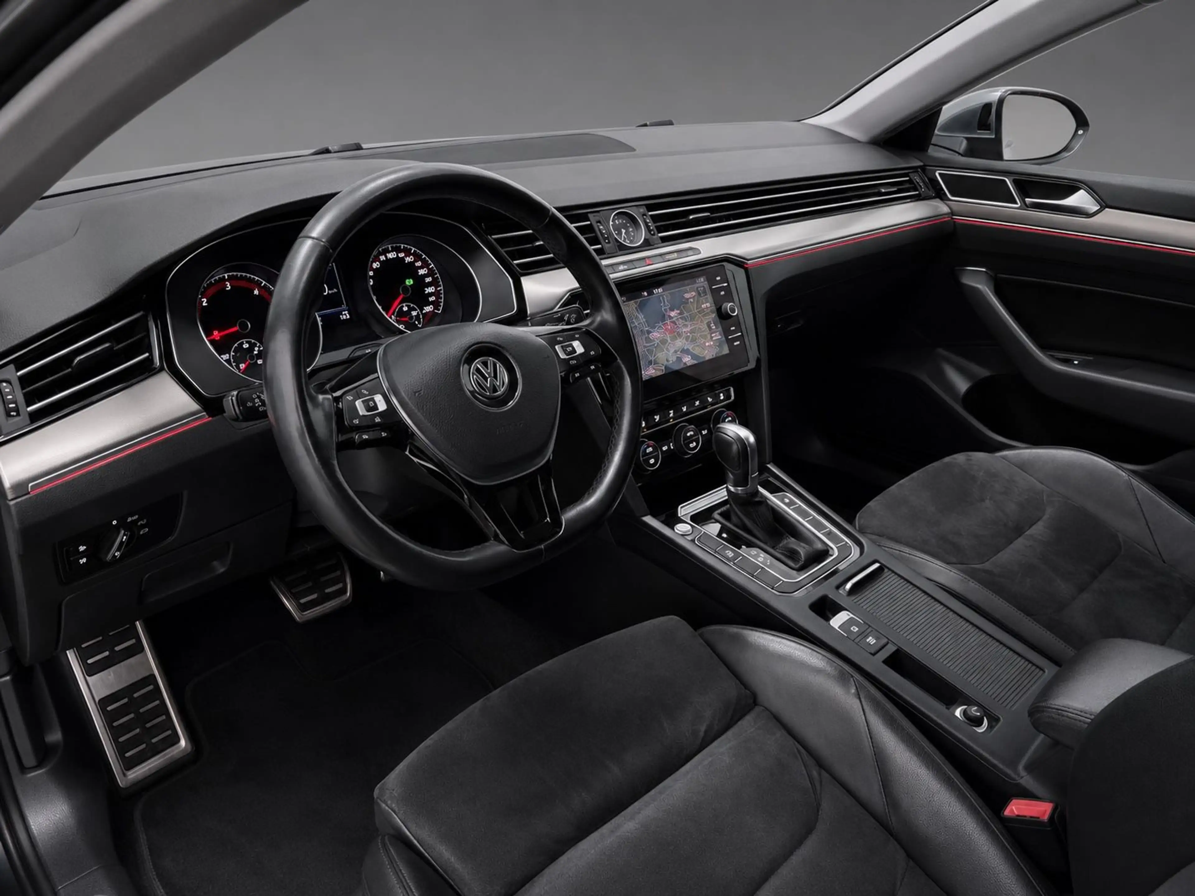 Volkswagen Arteon Elegance 2.0 TDI * R-KAM * NAVI * 8xALU — photo 2