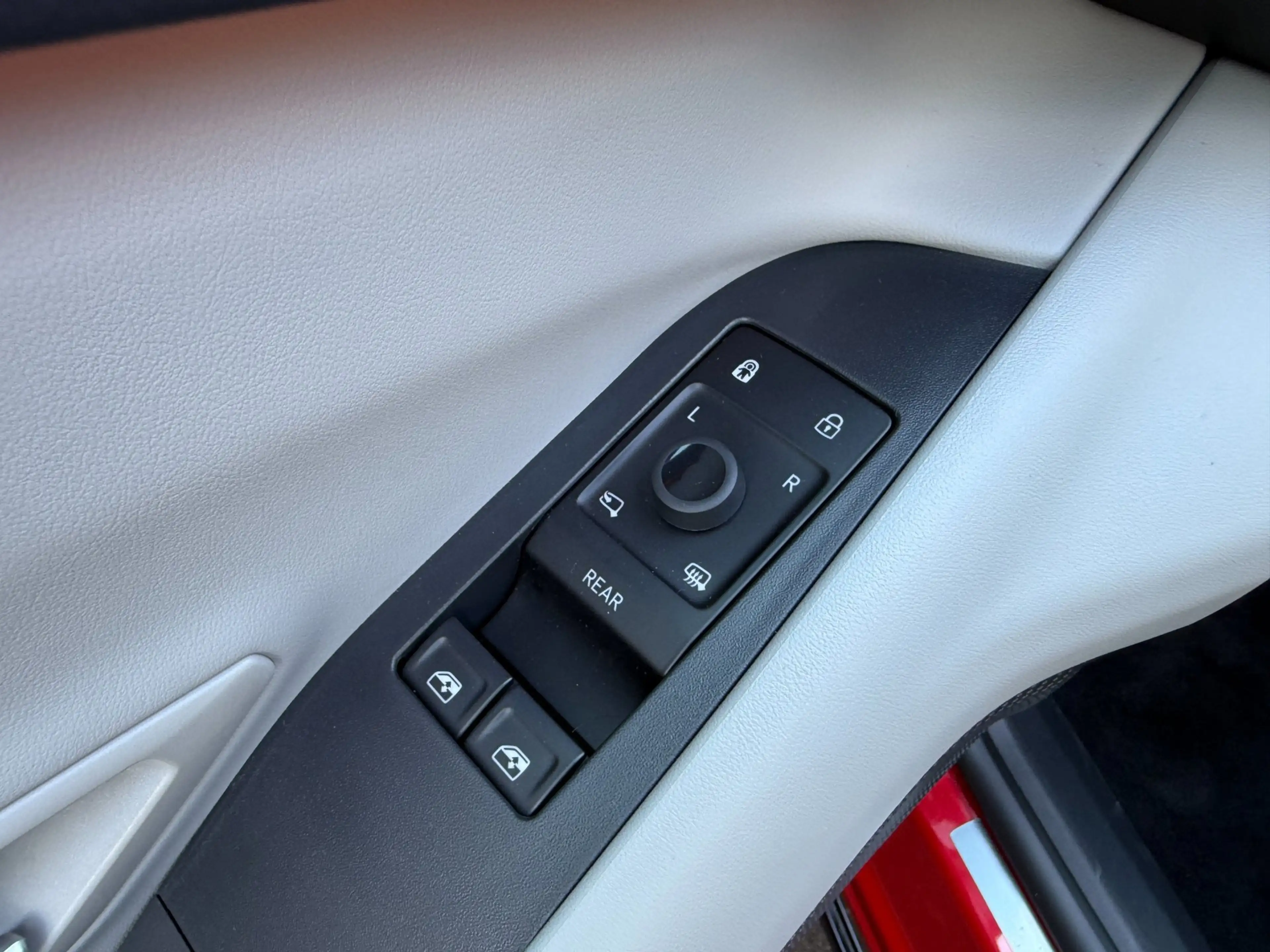 Ford Capri Premium Extended Range AWD 79 kWh Warmte, HUD, 360 — photo 11