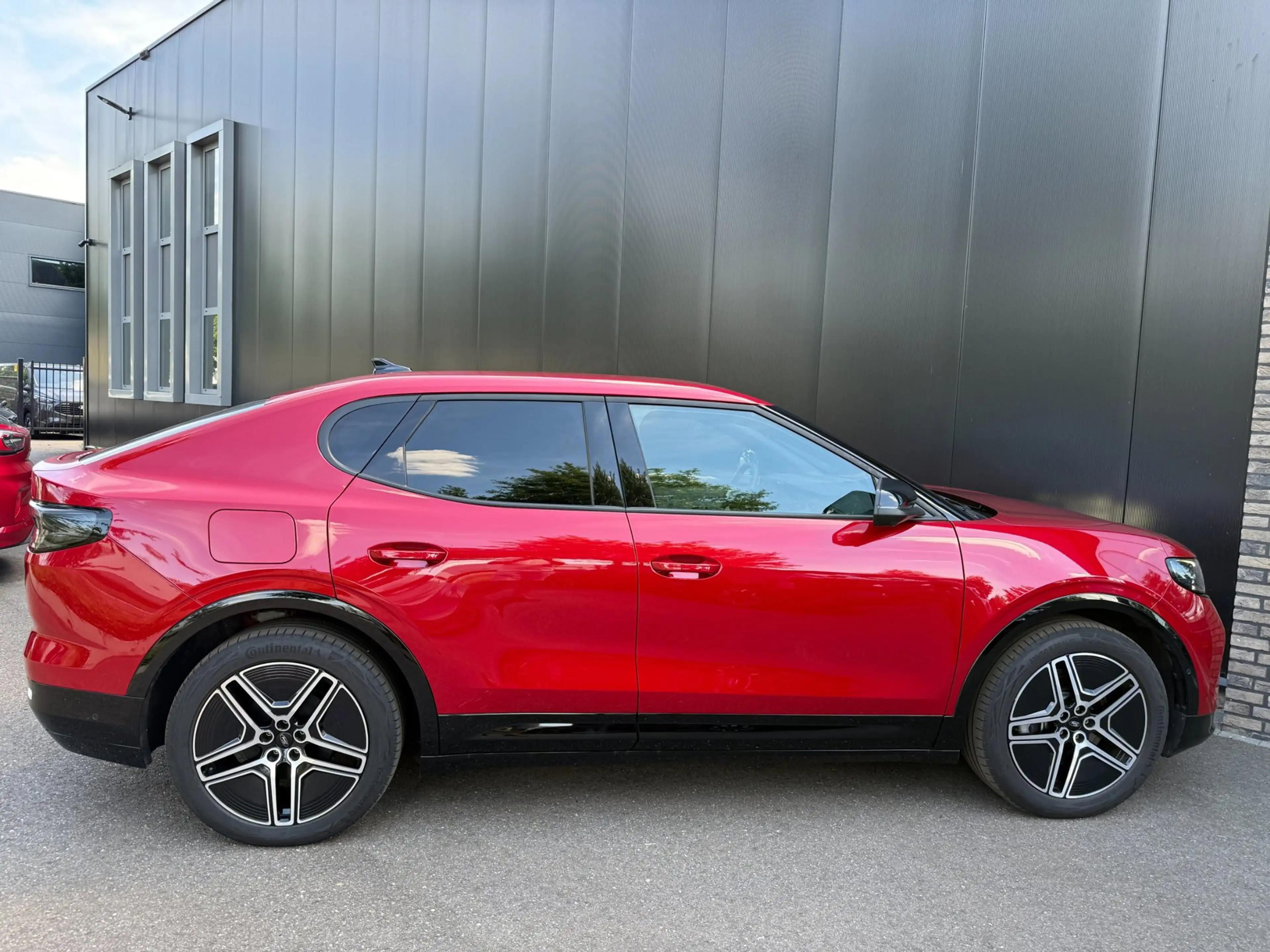 Ford Capri Premium Extended Range AWD 79 kWh Warmte, HUD, 360 — photo 7