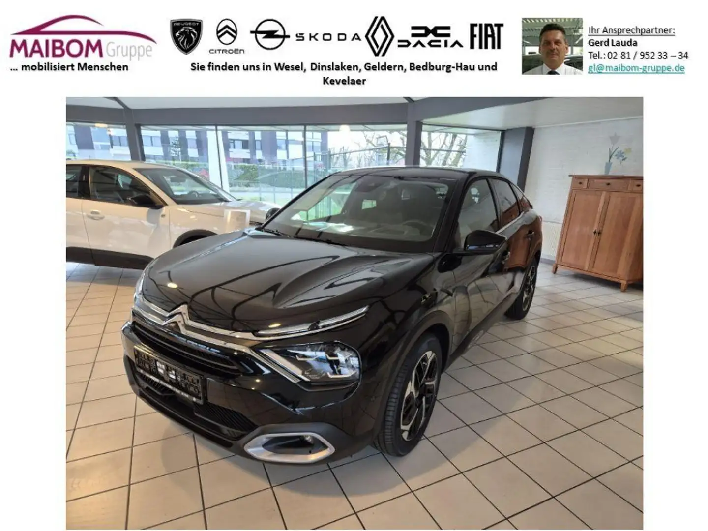 Citroen C4 PureTech 130 Stop&Start MAX Zwart - 1